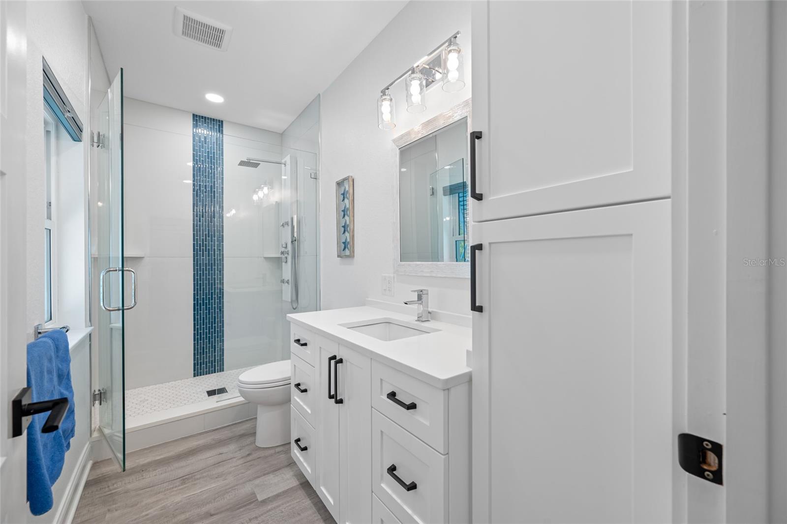Ensuite Bath of Bedroom 1