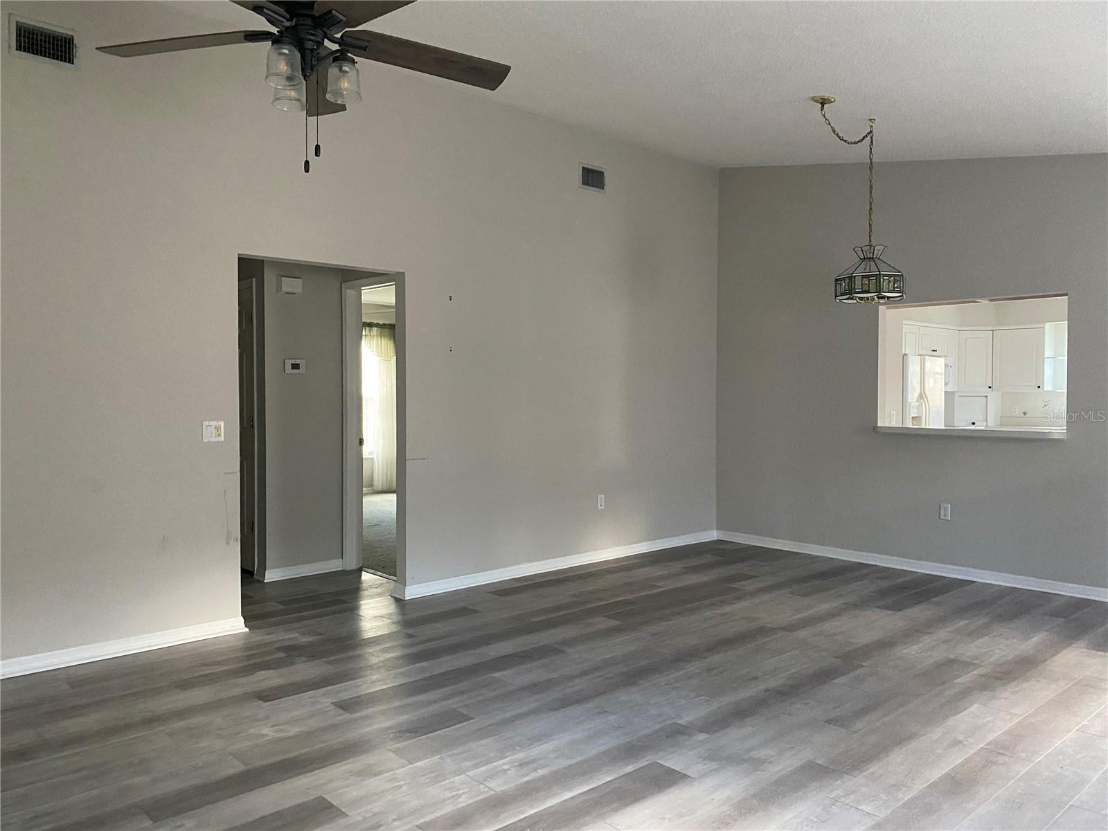 Living Room / Dining Room
