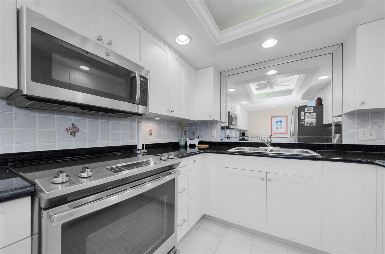 Stainless steel appliances!