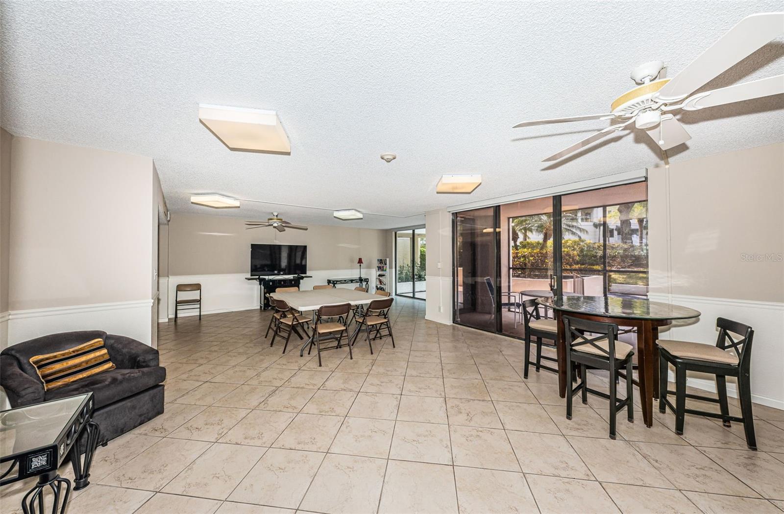 Room for holiday parties and community meetings for the building.