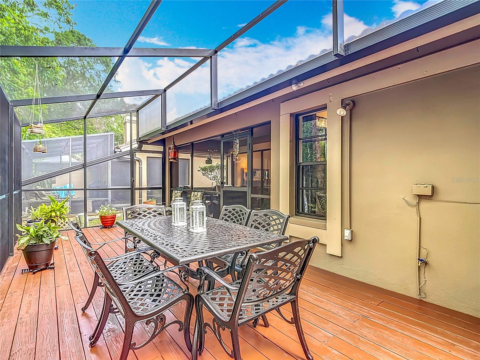 Screened Deck