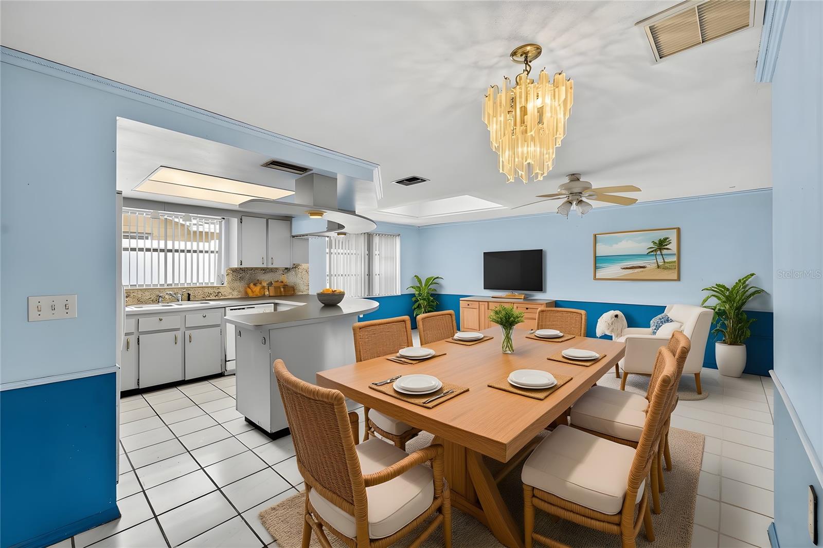 Kitchen/Dining
