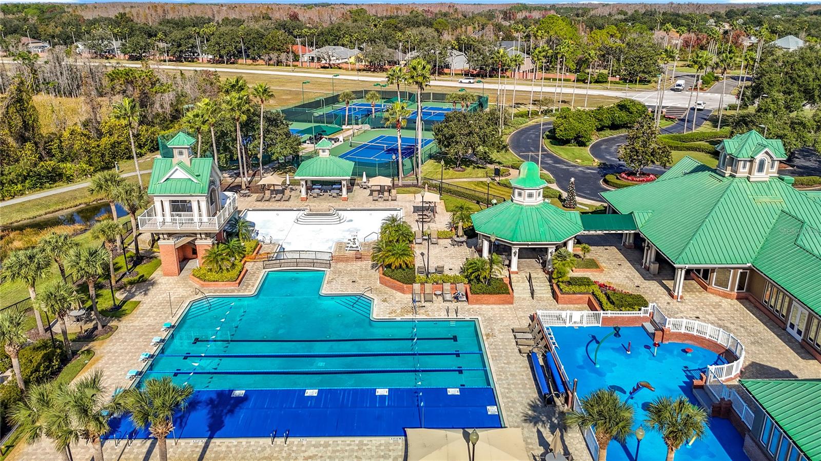 Lap pool & splash pad