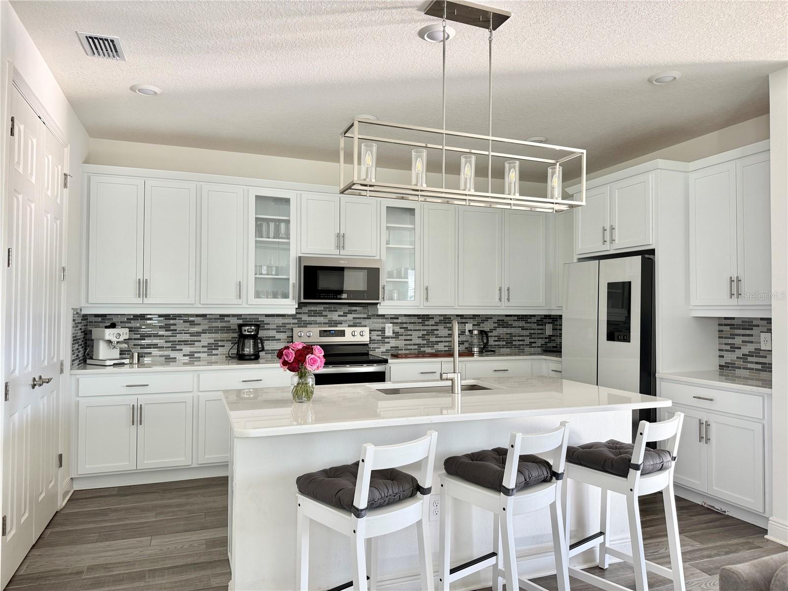 Kitchen - Upgraded Appliances