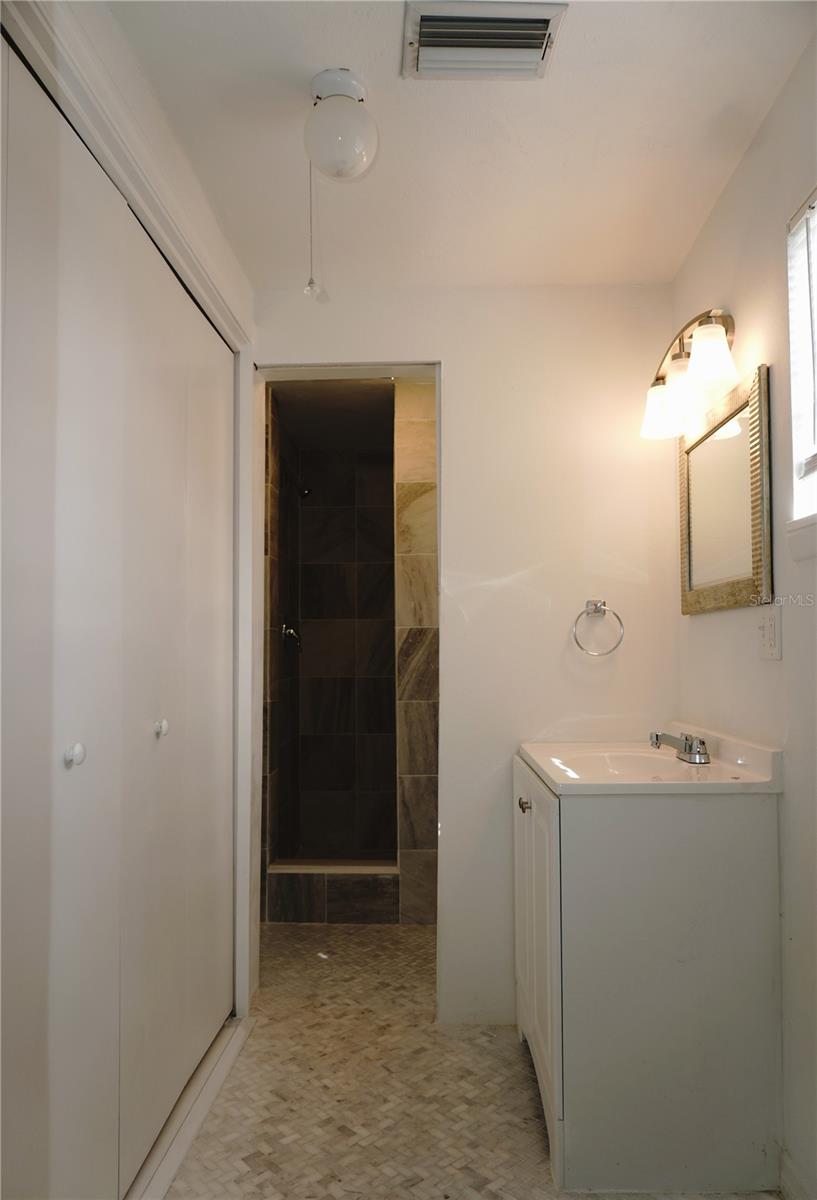 Bedroom 3 Bathroom