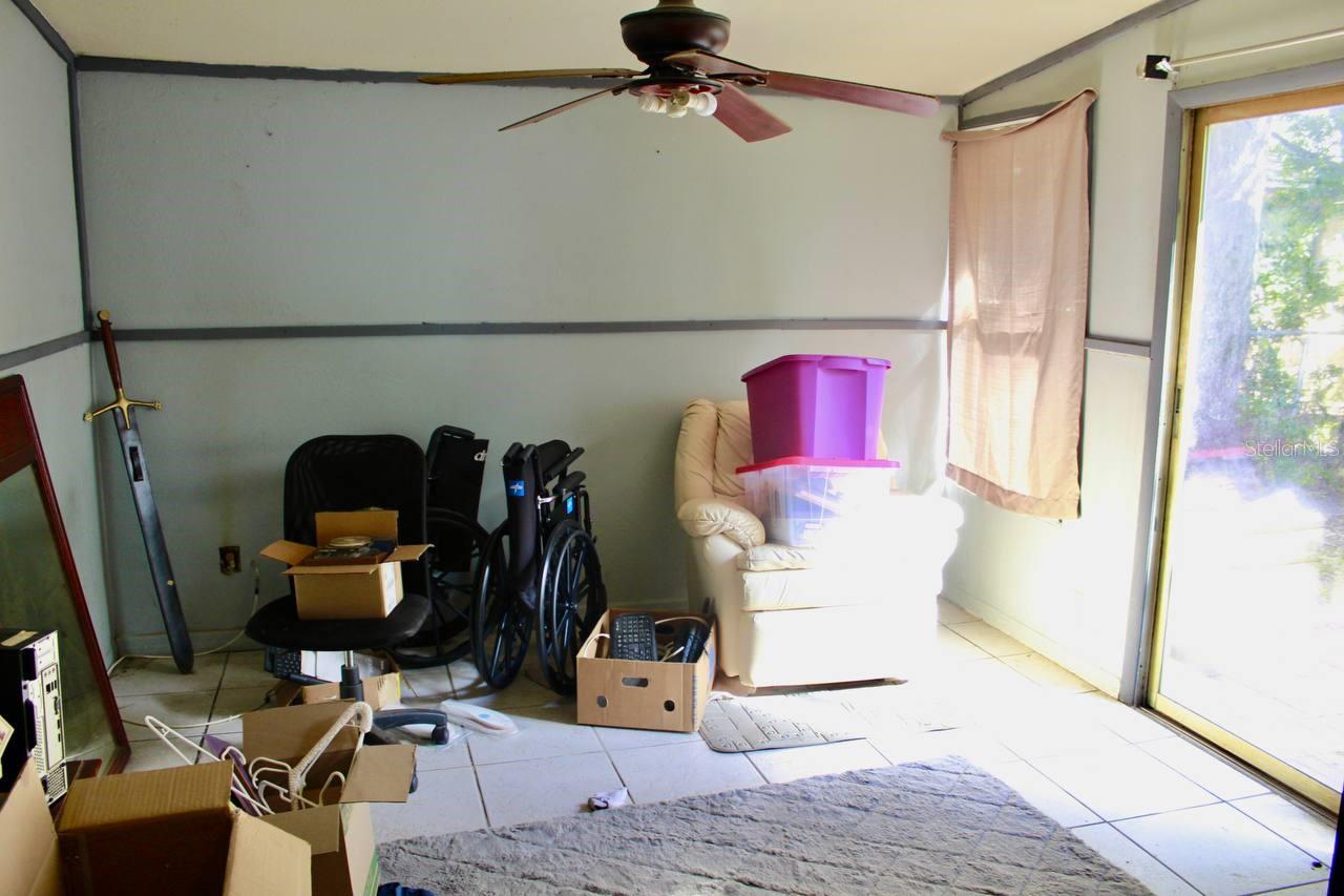 extra room from bedroom with slide door