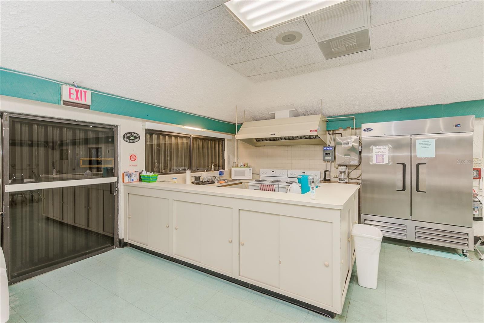 clubhouse kitchen