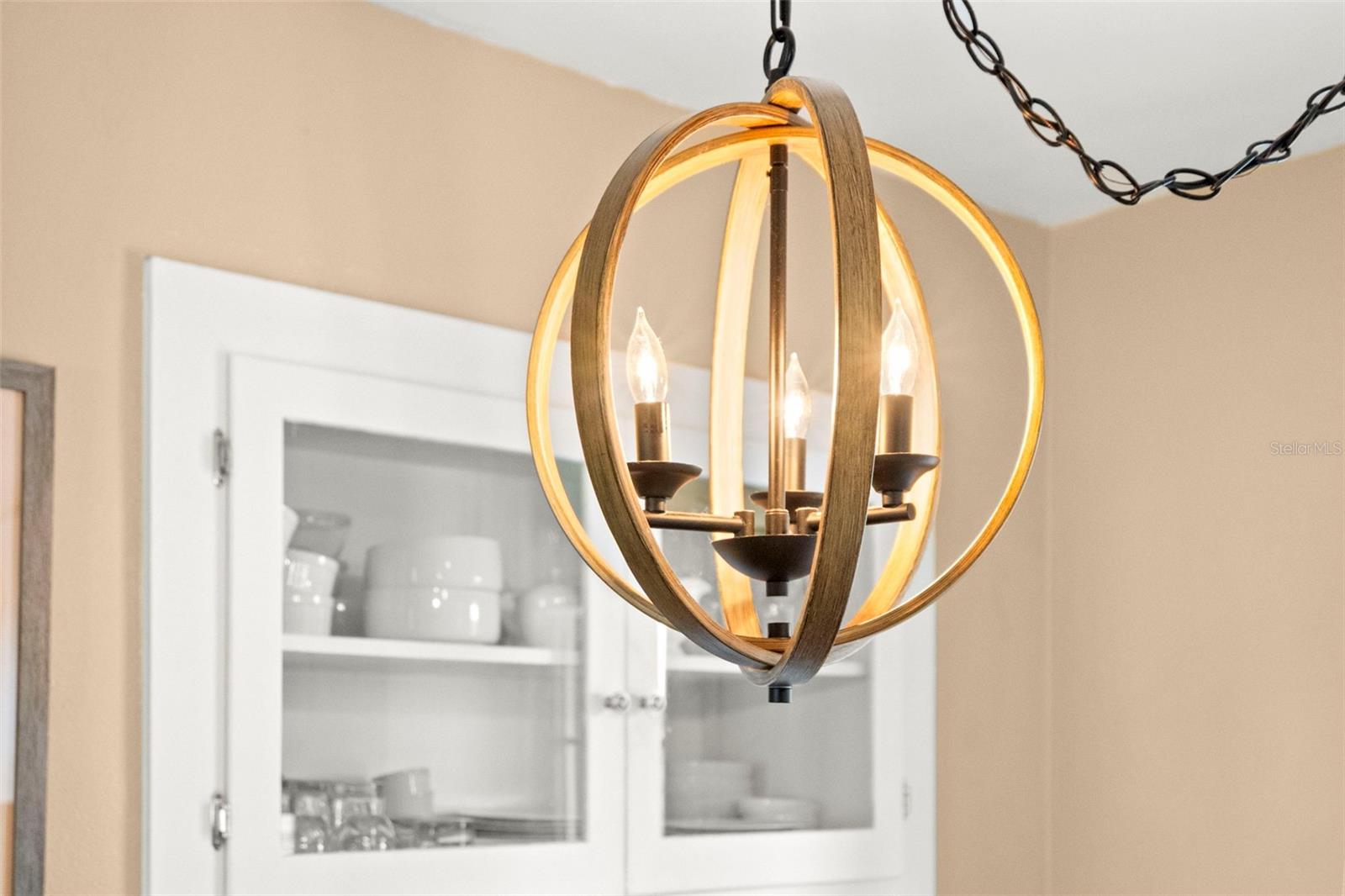 Modern finishes throughout.