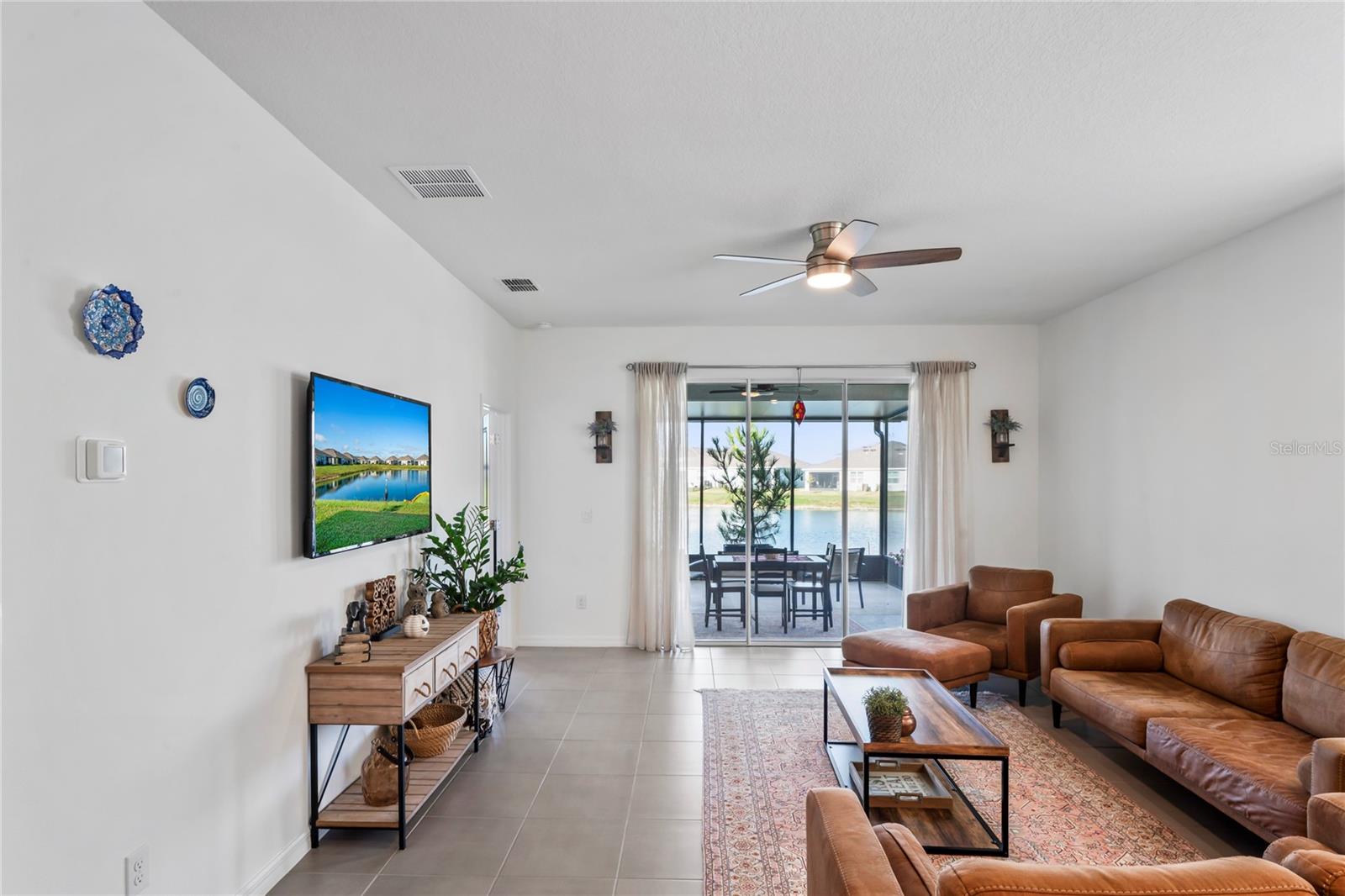 Living Room view of Lanai