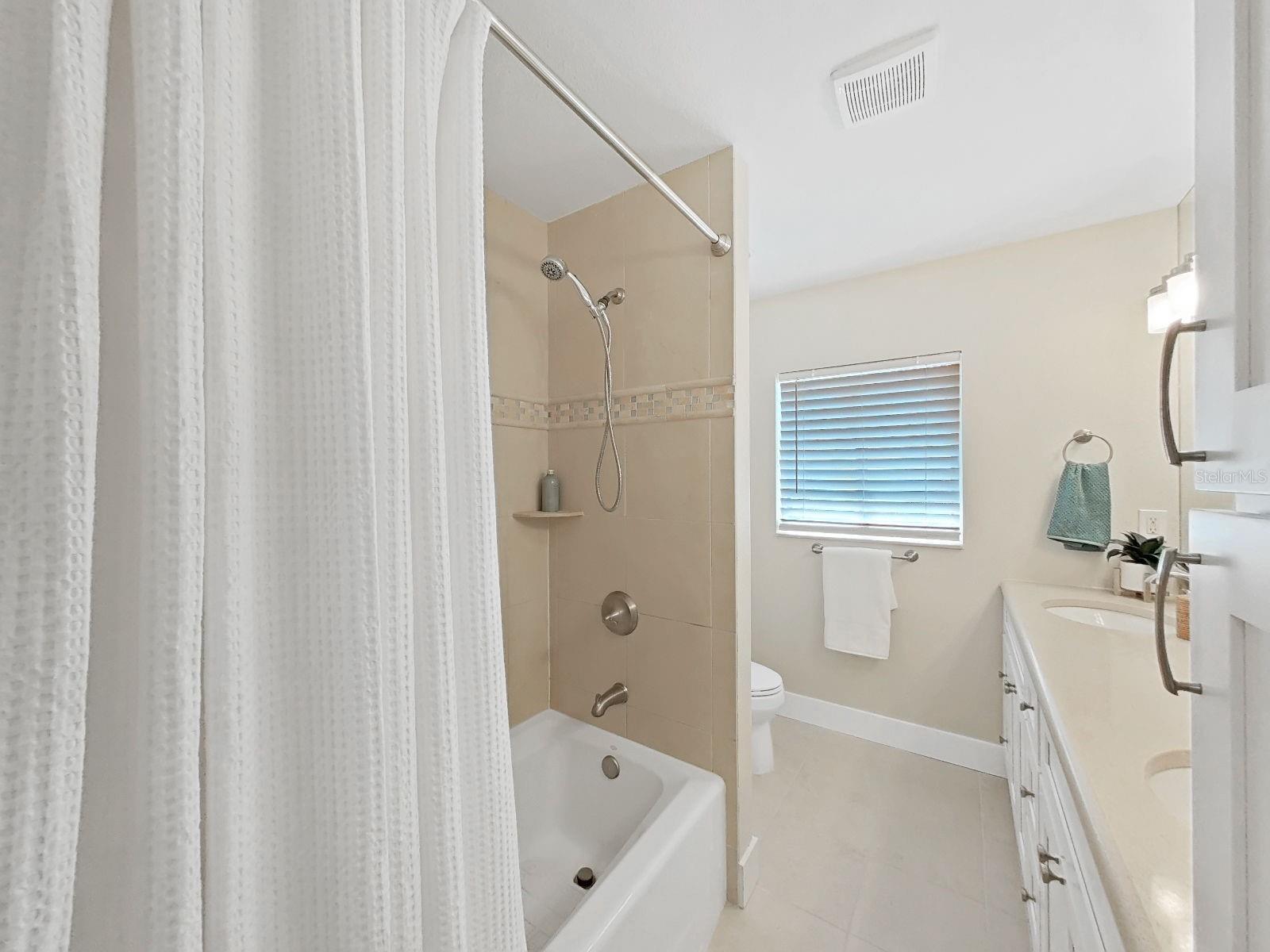 2nd Bath with linen storage