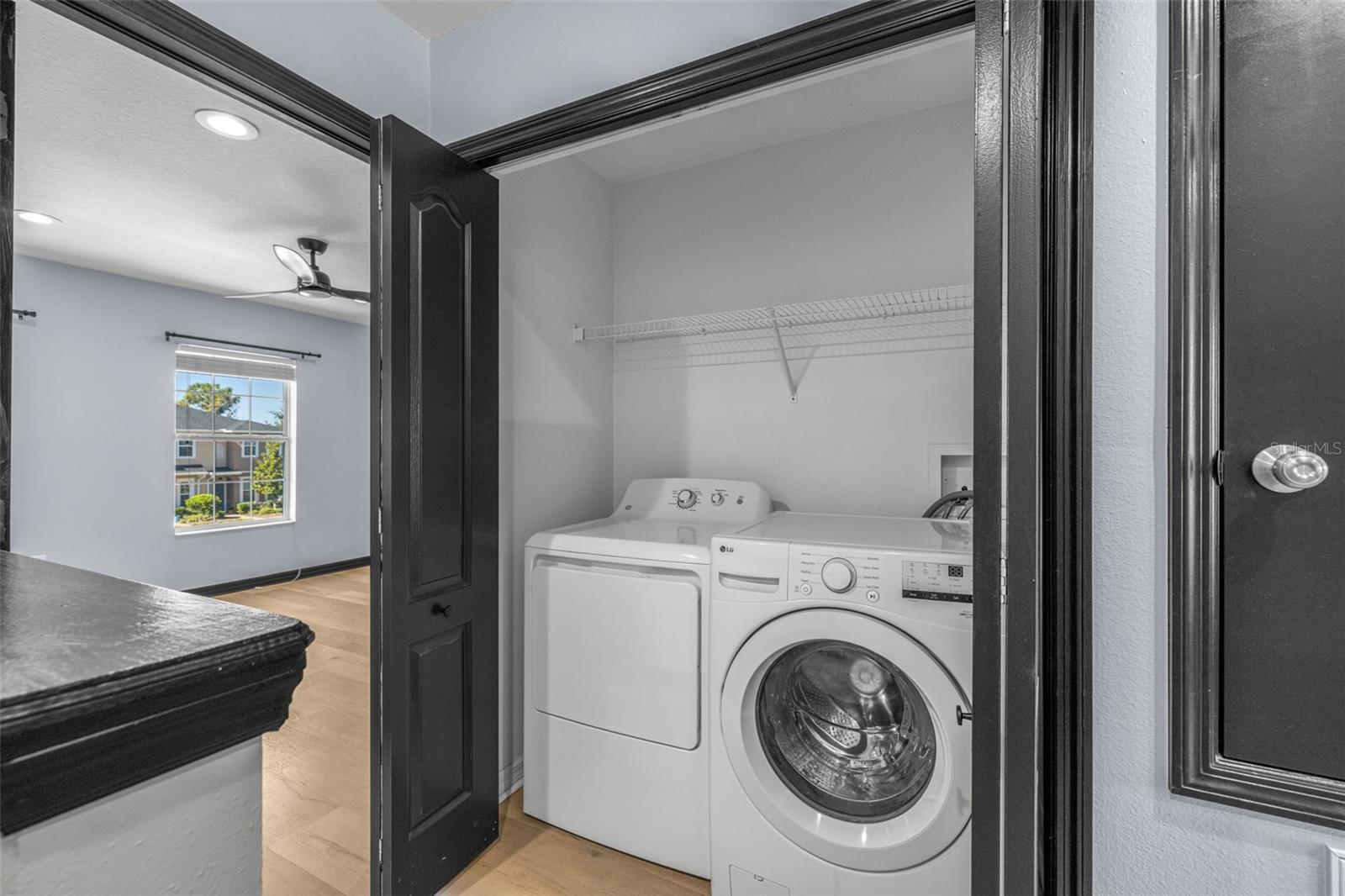 washer and dryer convey(upstairs)