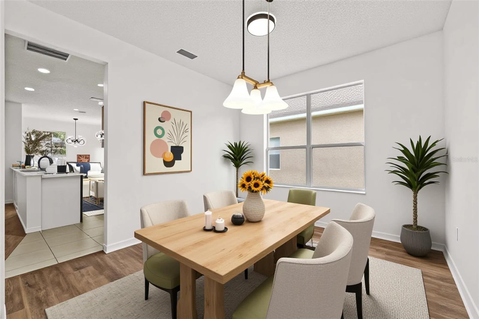 Virtual Staged Dining Room