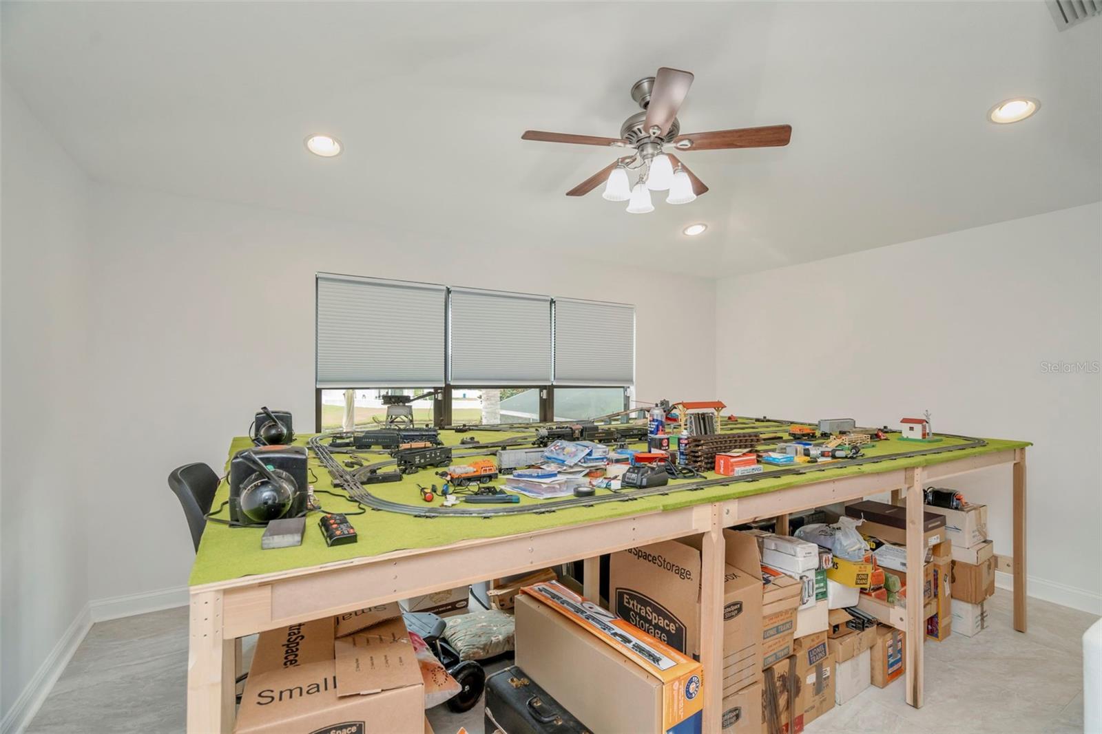 Loft bonus room