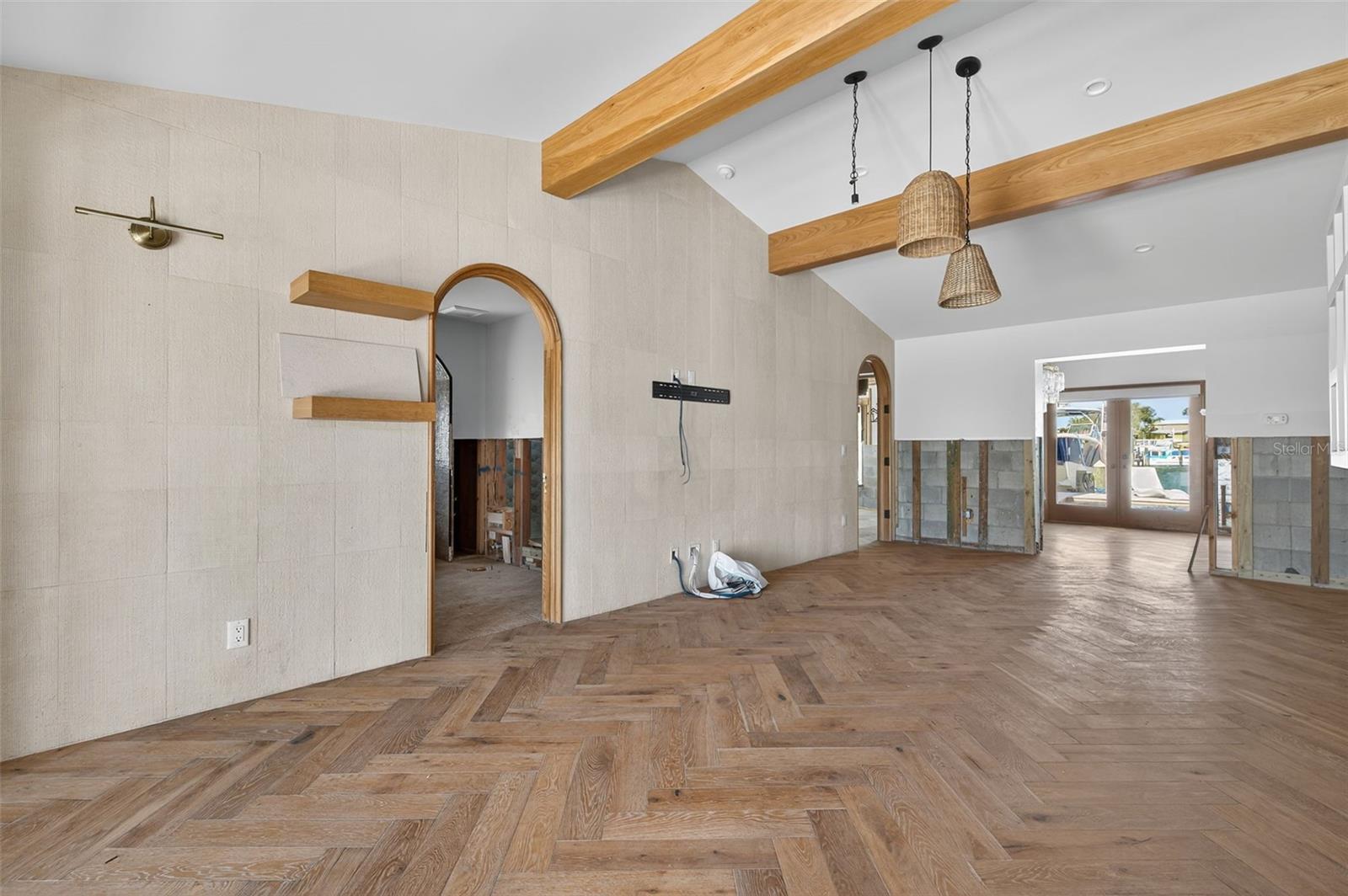 Guest Bath, tile floor and niche are good.