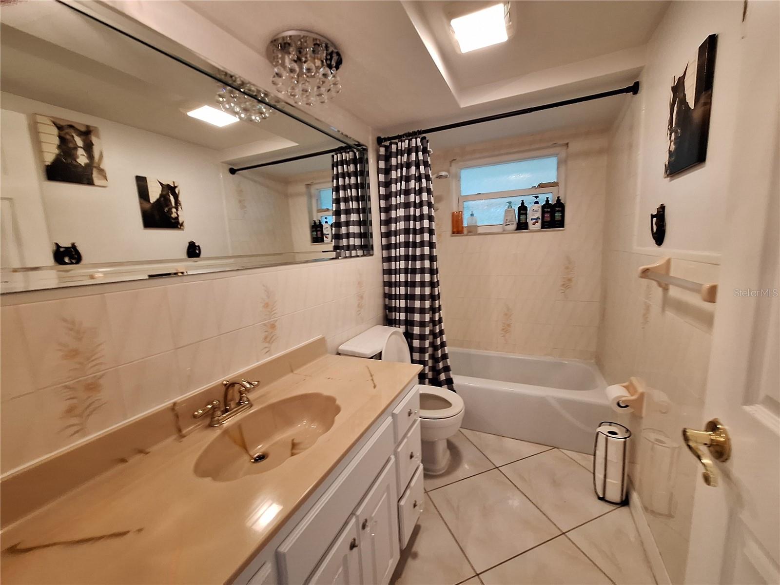 Clean and Move In Ready
