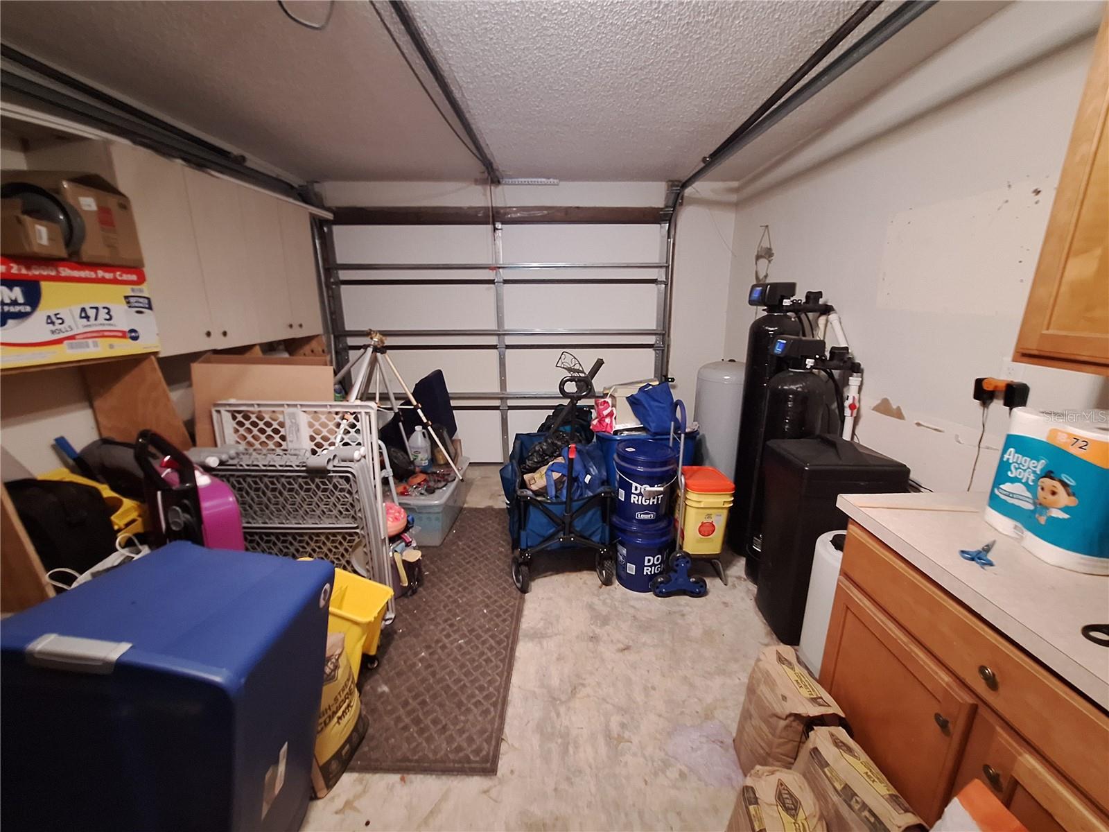 1 Car Garage