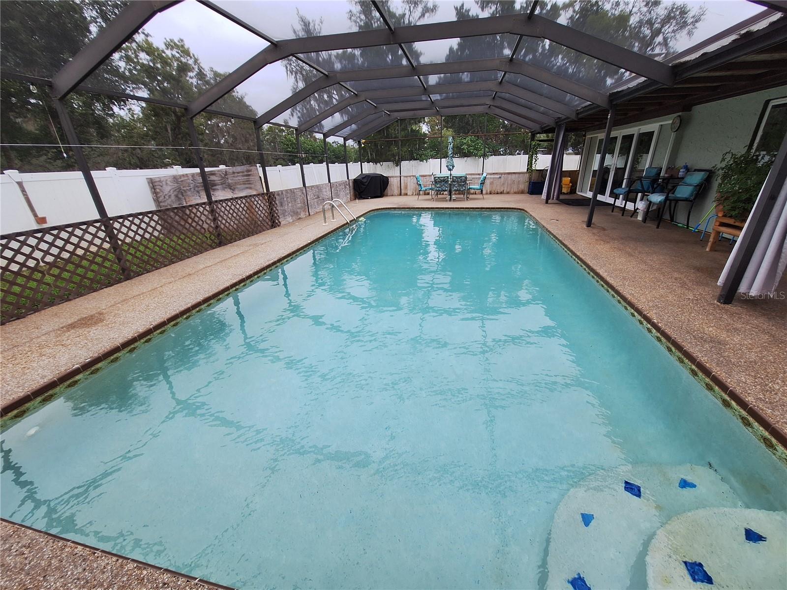 What a nice outdoor entertaining home this will be!