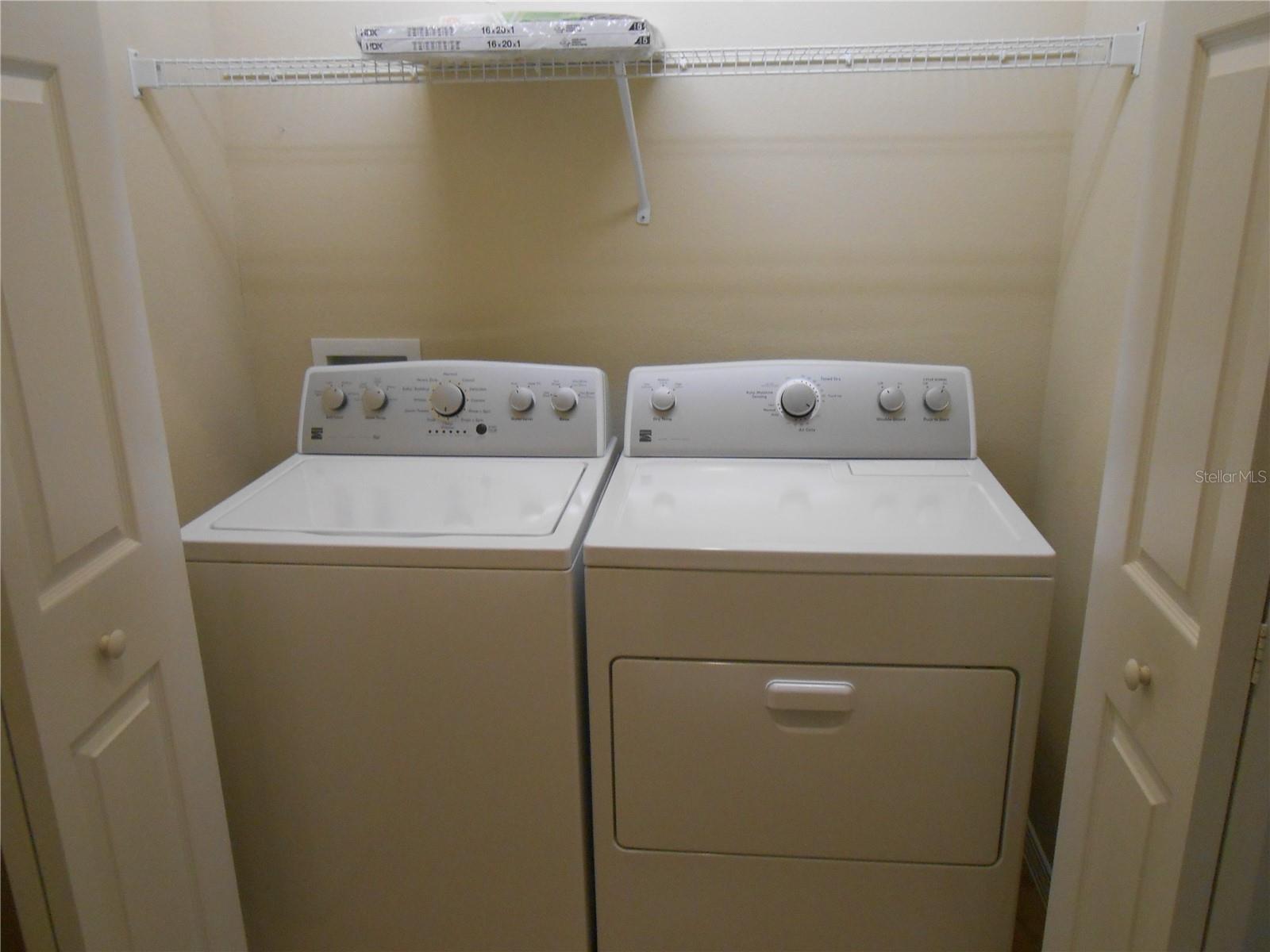 WASHER/DRYER