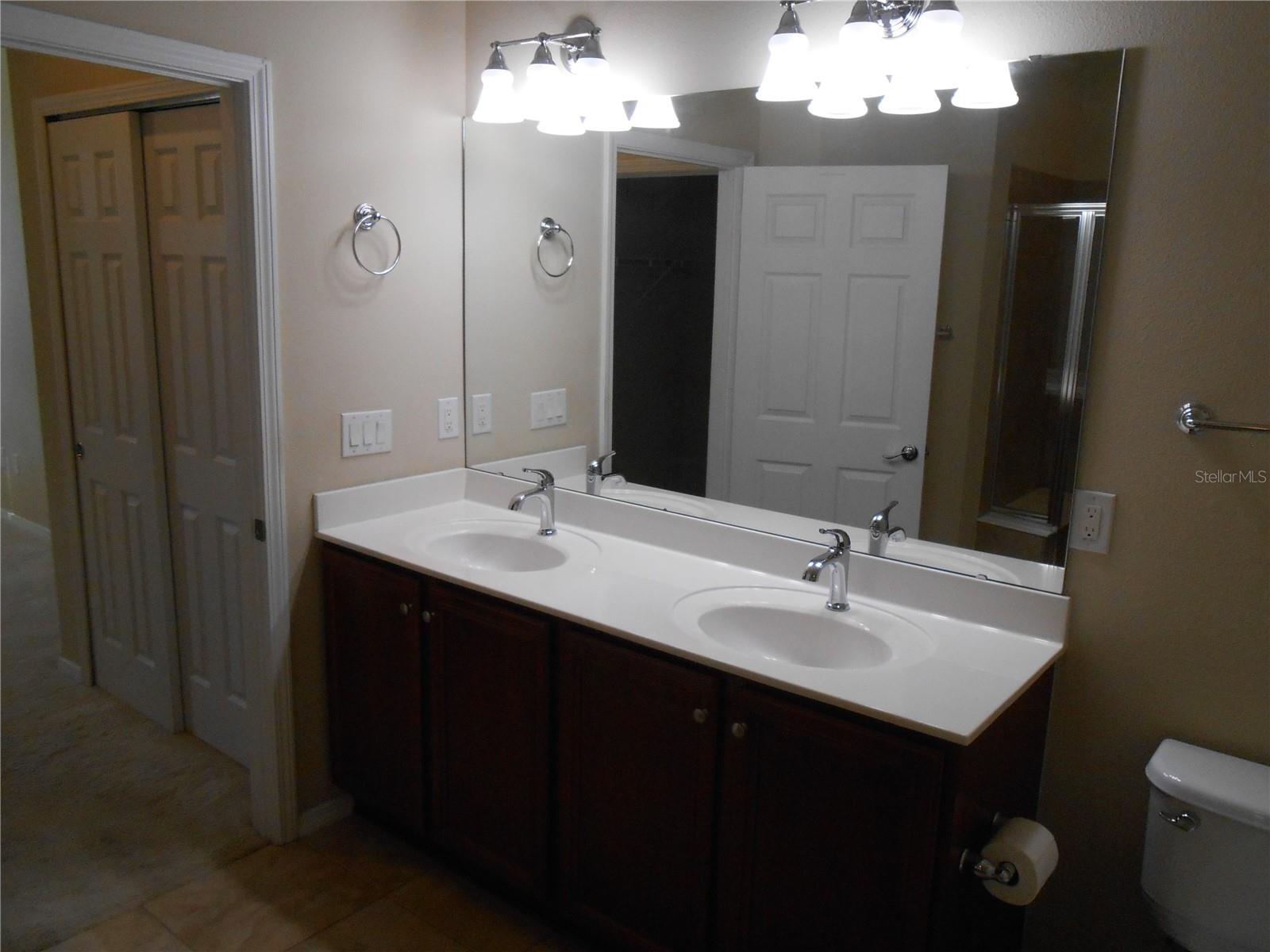 DOUBLE SINK VANITY