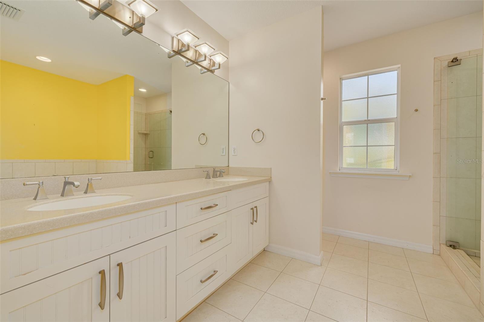 Double Vanity