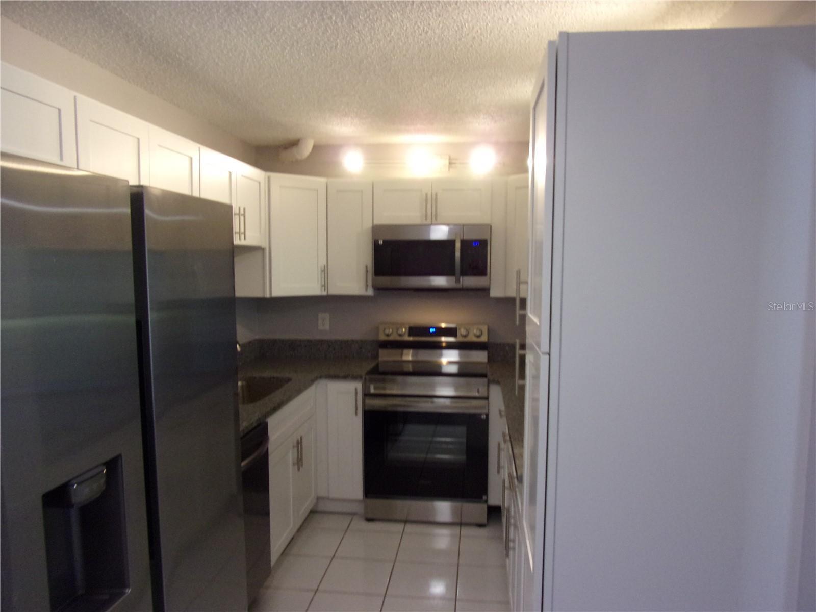 NEW Kitchen & Appliances