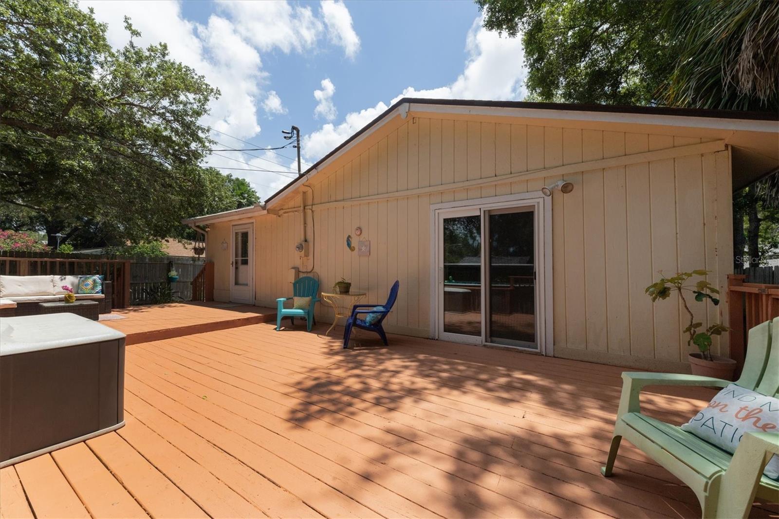 Deck