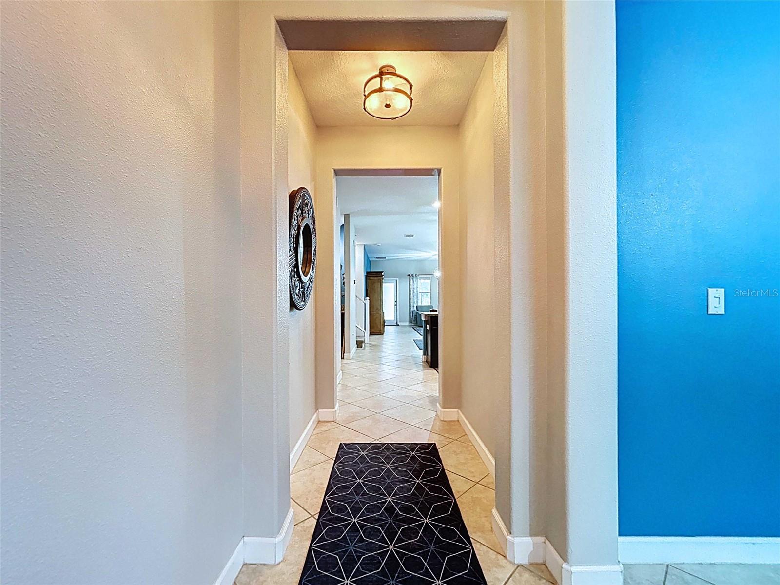 Foyer leading to Kitchen