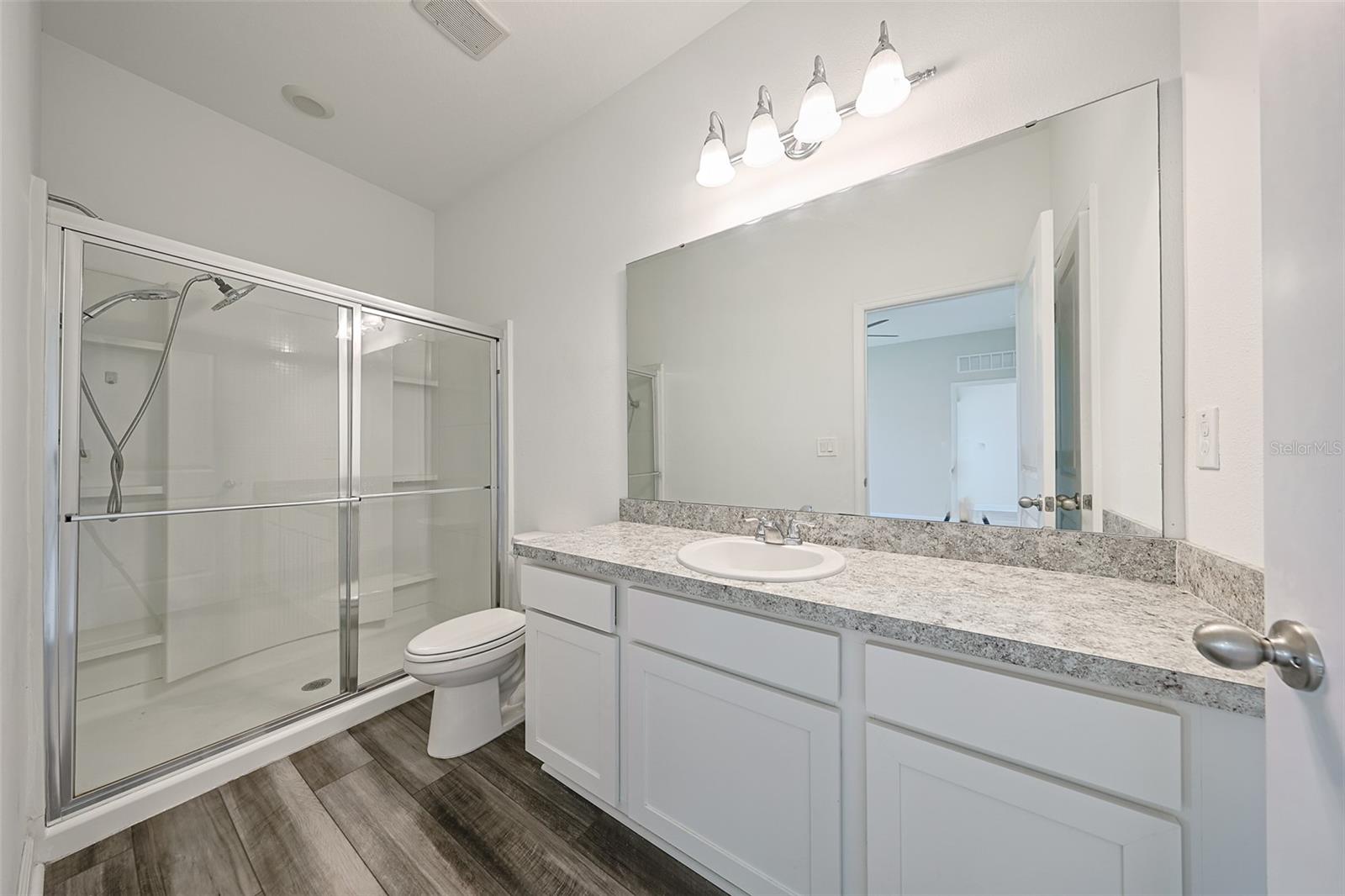 Primary-Bath