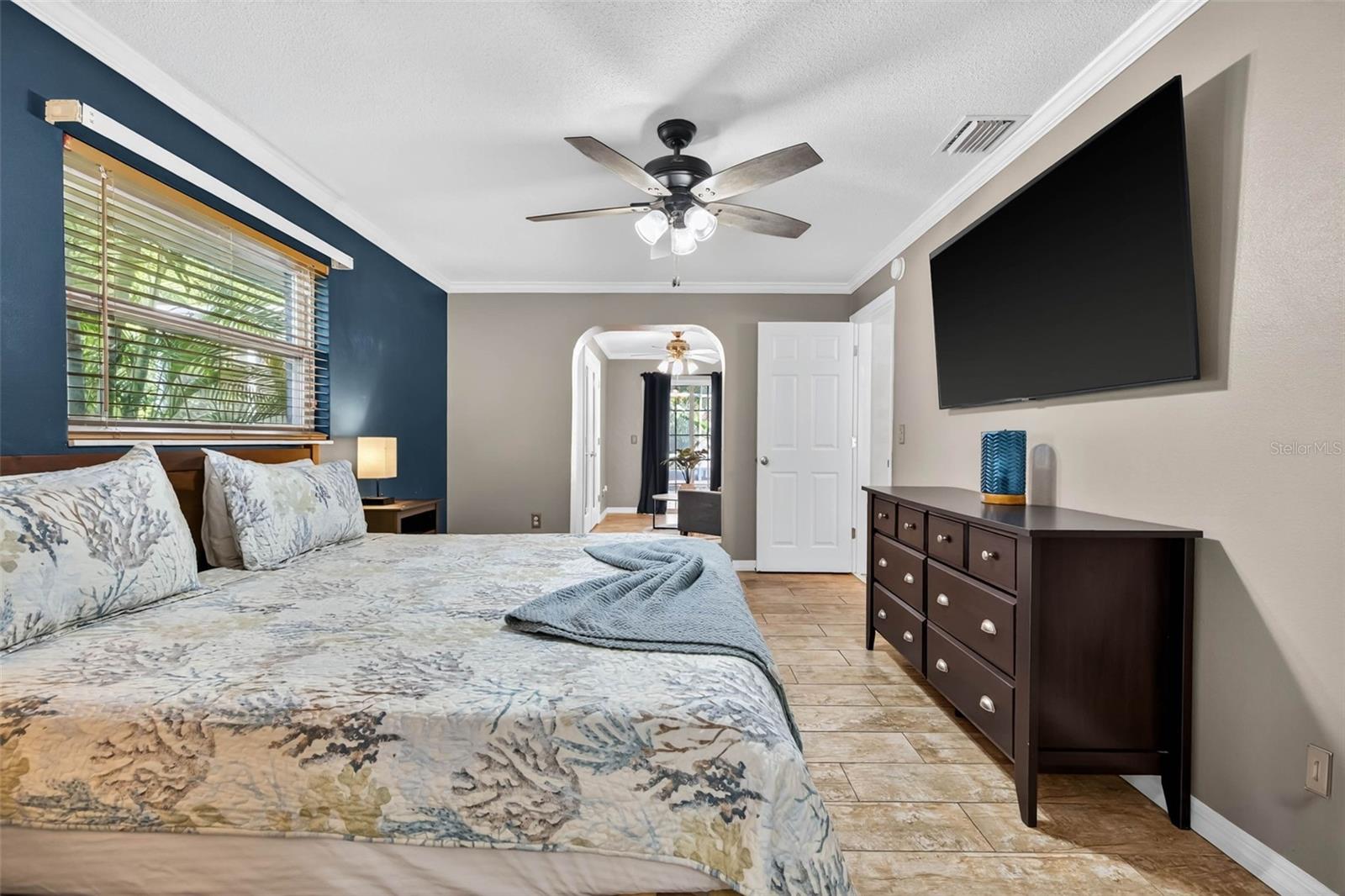 Main bedroom with View towards the pool