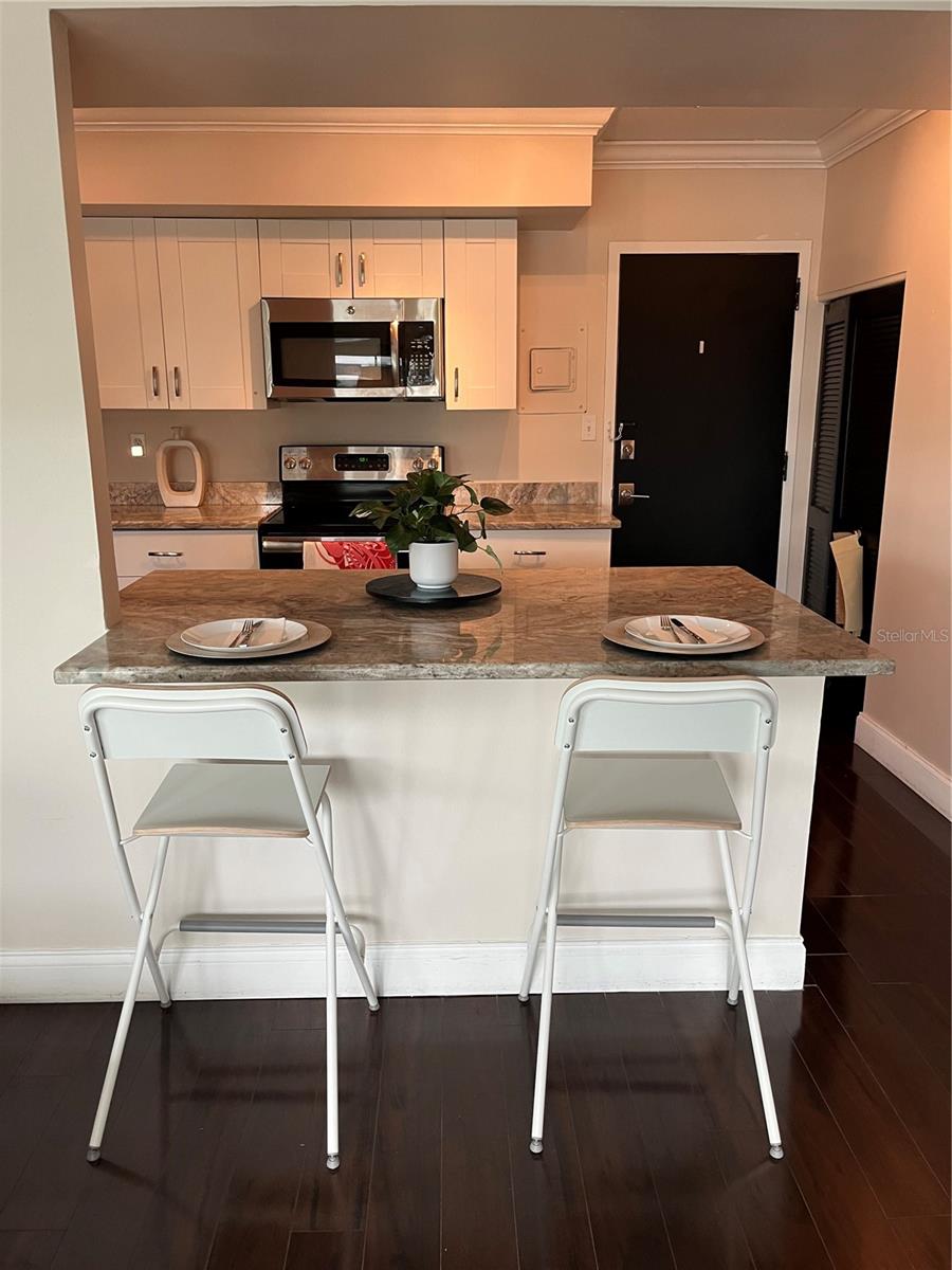 Breakfast Bar