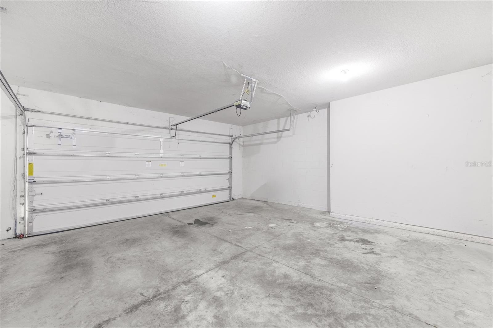 2 Car Garage