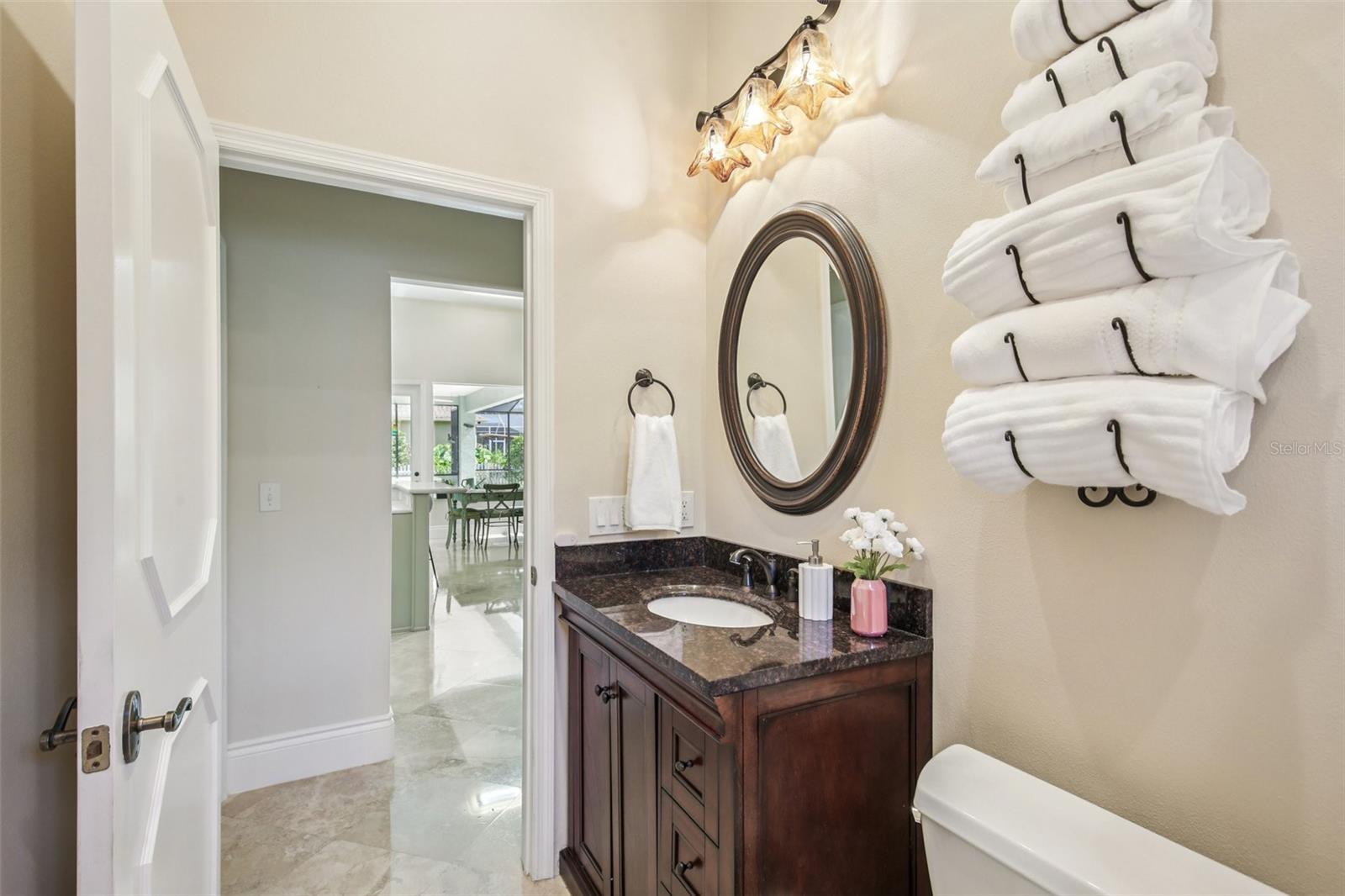 BATHROOM 2