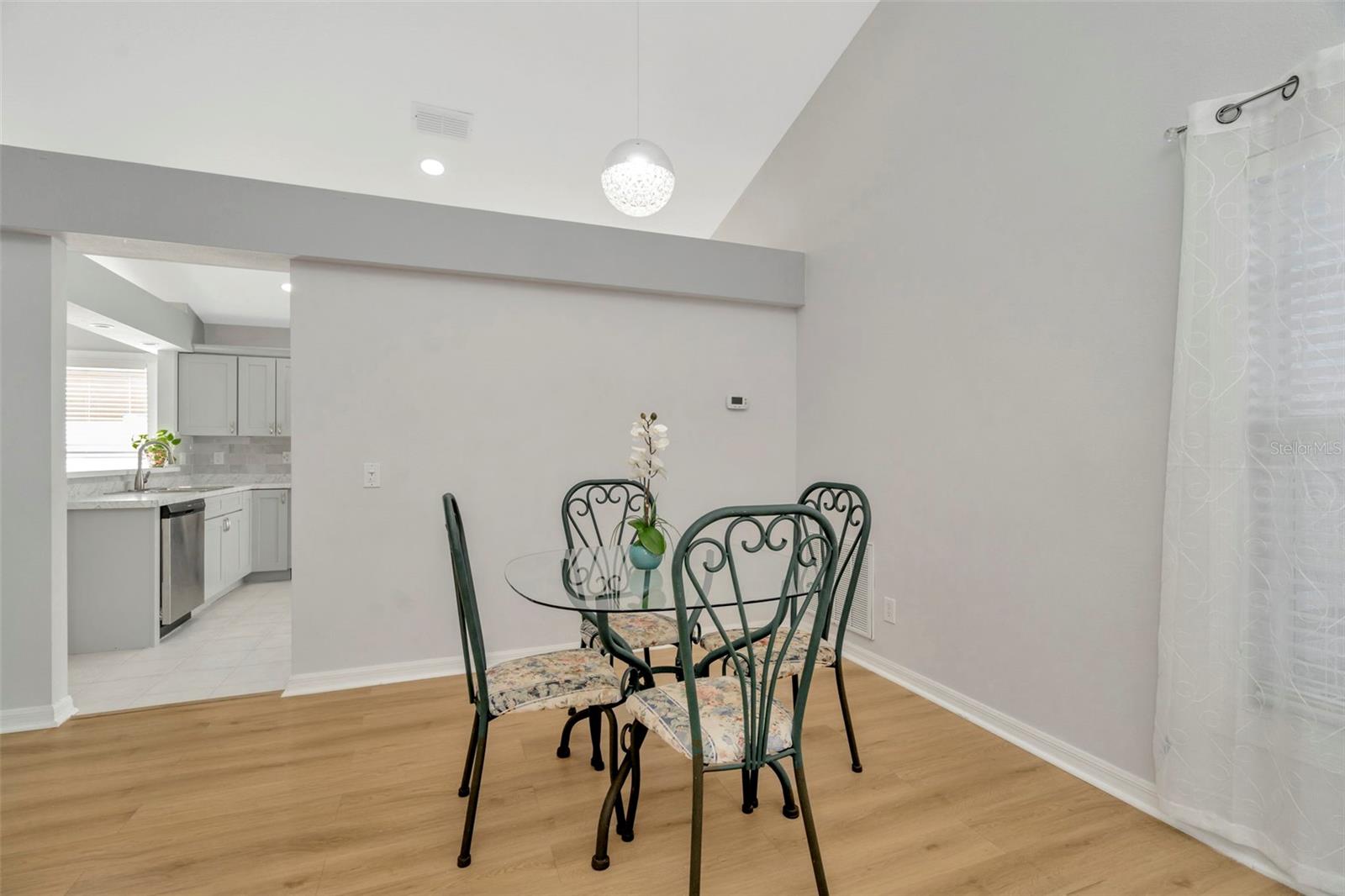 Entrance to kitchen
