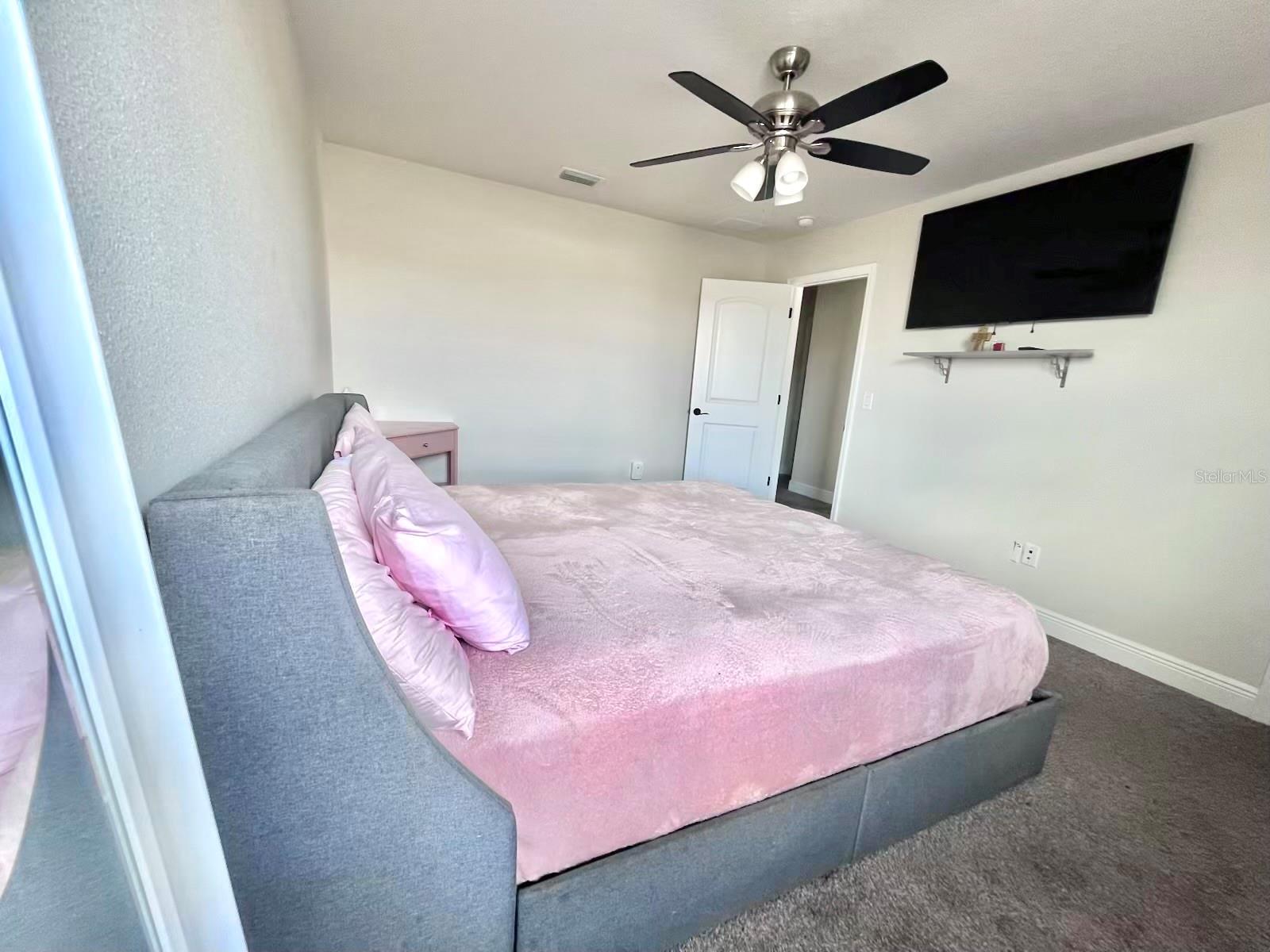 2nd Bedroom alternative view (furnished)