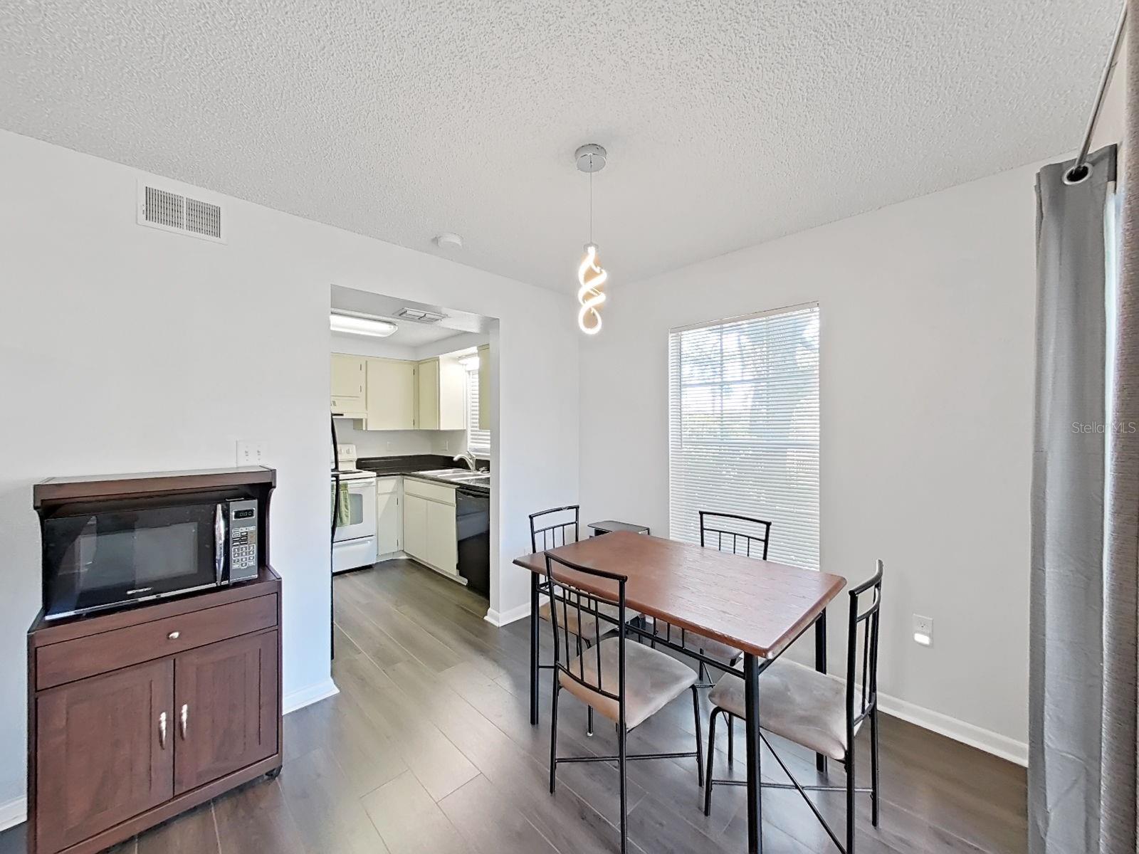 Let's look at the Kitchen!