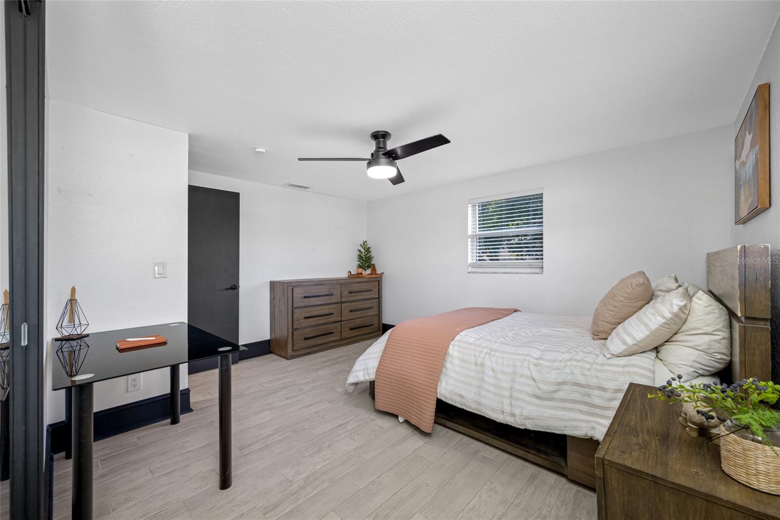 Guest Room 2