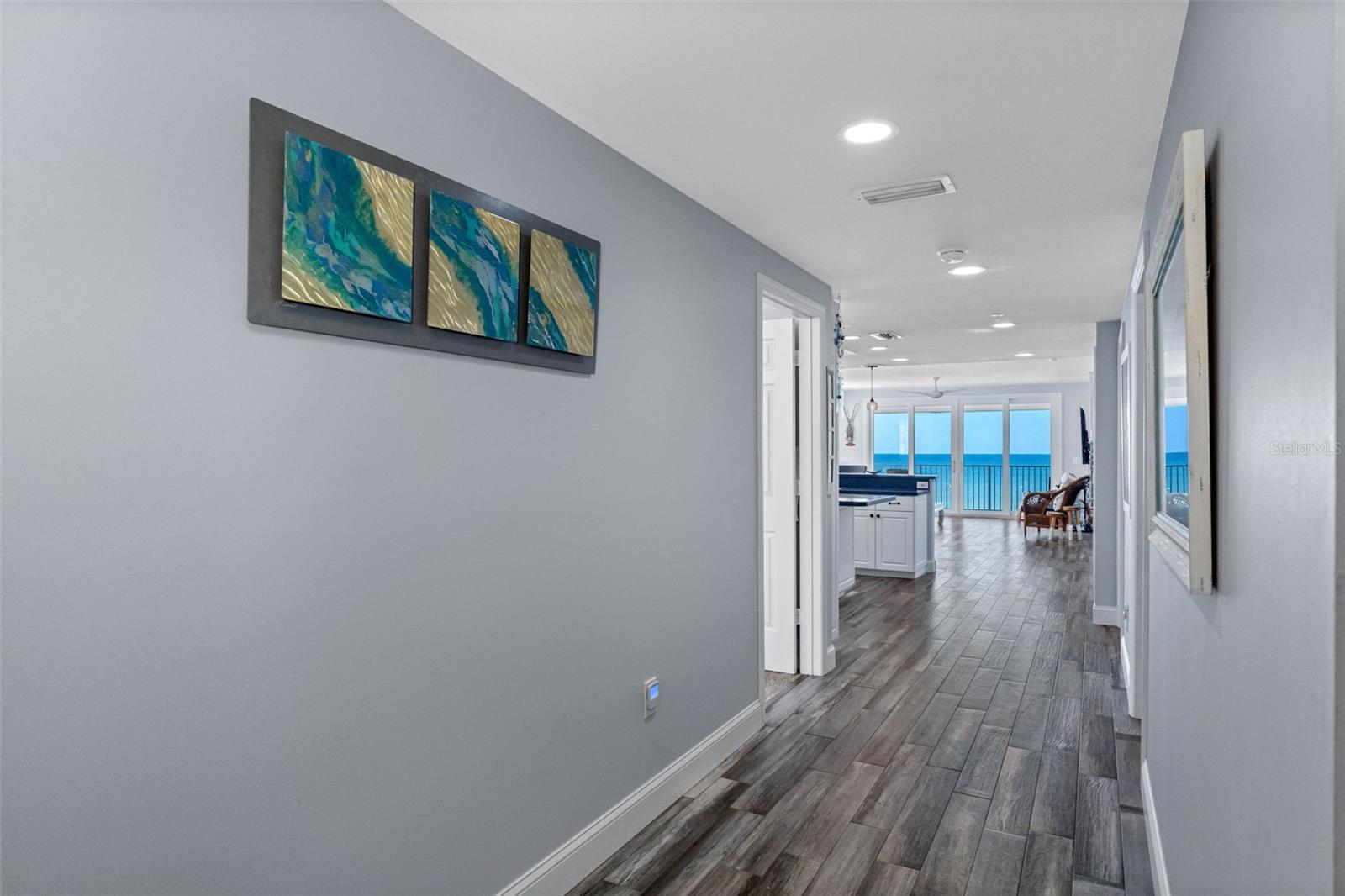 .. Entrance Hallway - Split Bedroom Floorplan - Bedroom #3 on Left Side - Bedroom #2 on Right Side with En-Suite Bathroom Access. Great Room & Gulf Front Master Bedroom Suite Up Front..