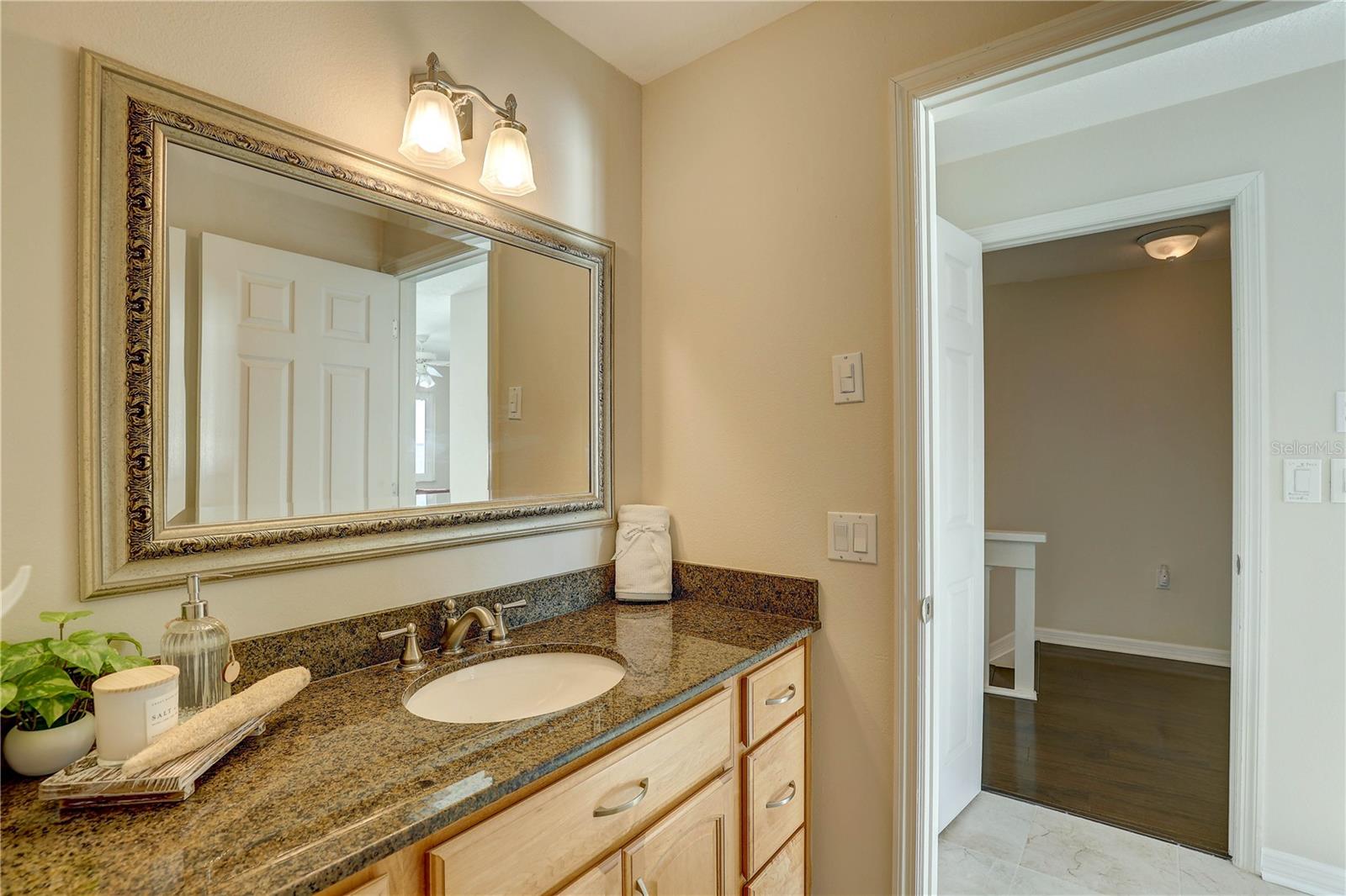 En-suite primary bathroom