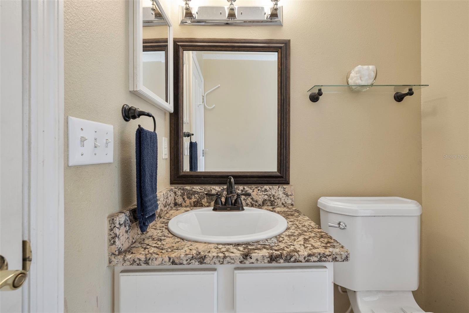 2nd bathroom
