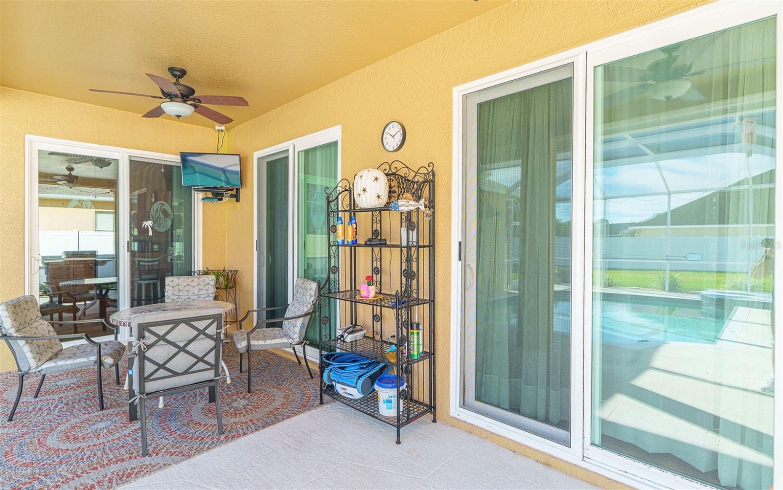Covered Patio Area