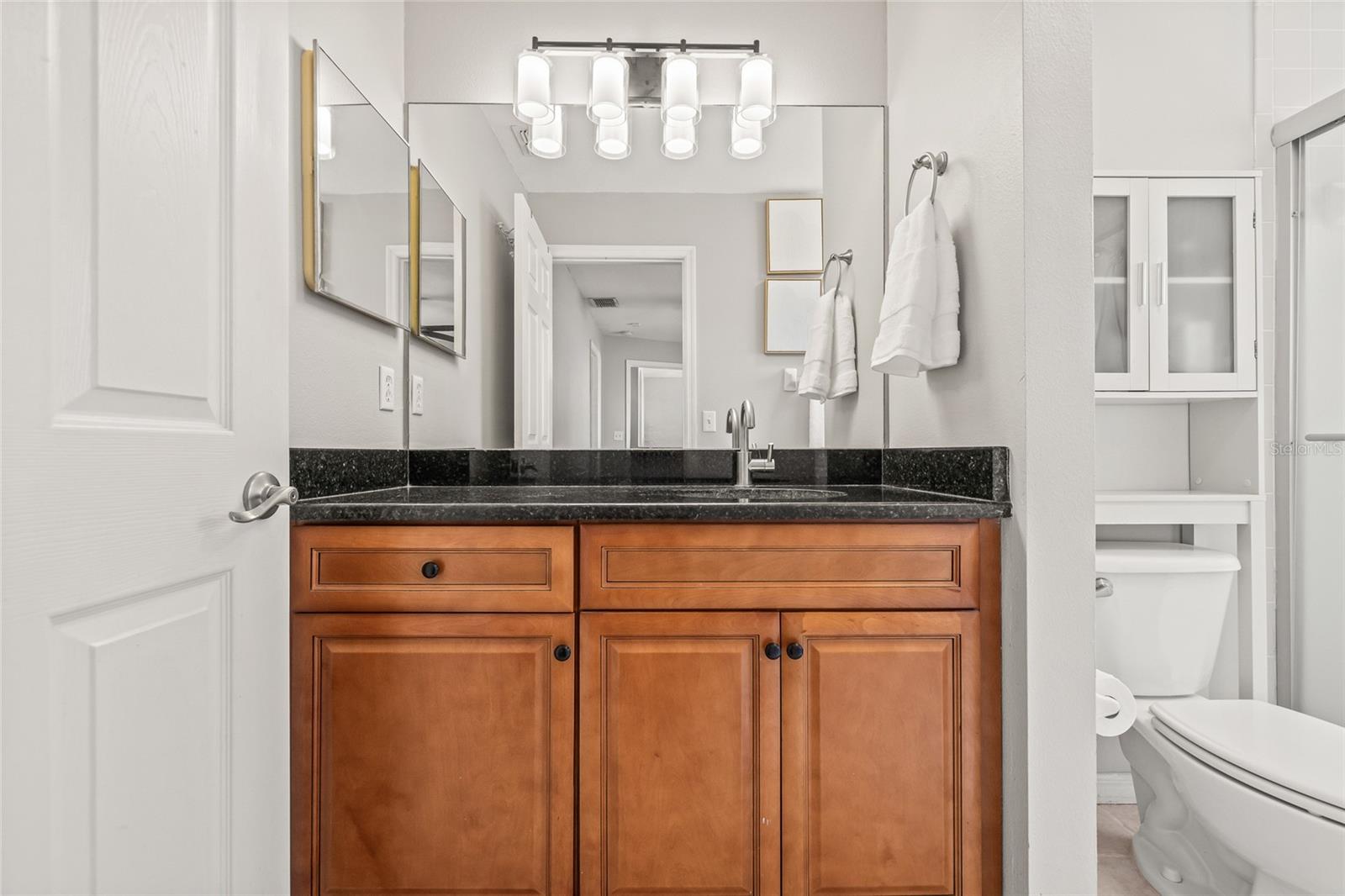 Primary bathroom vanity.