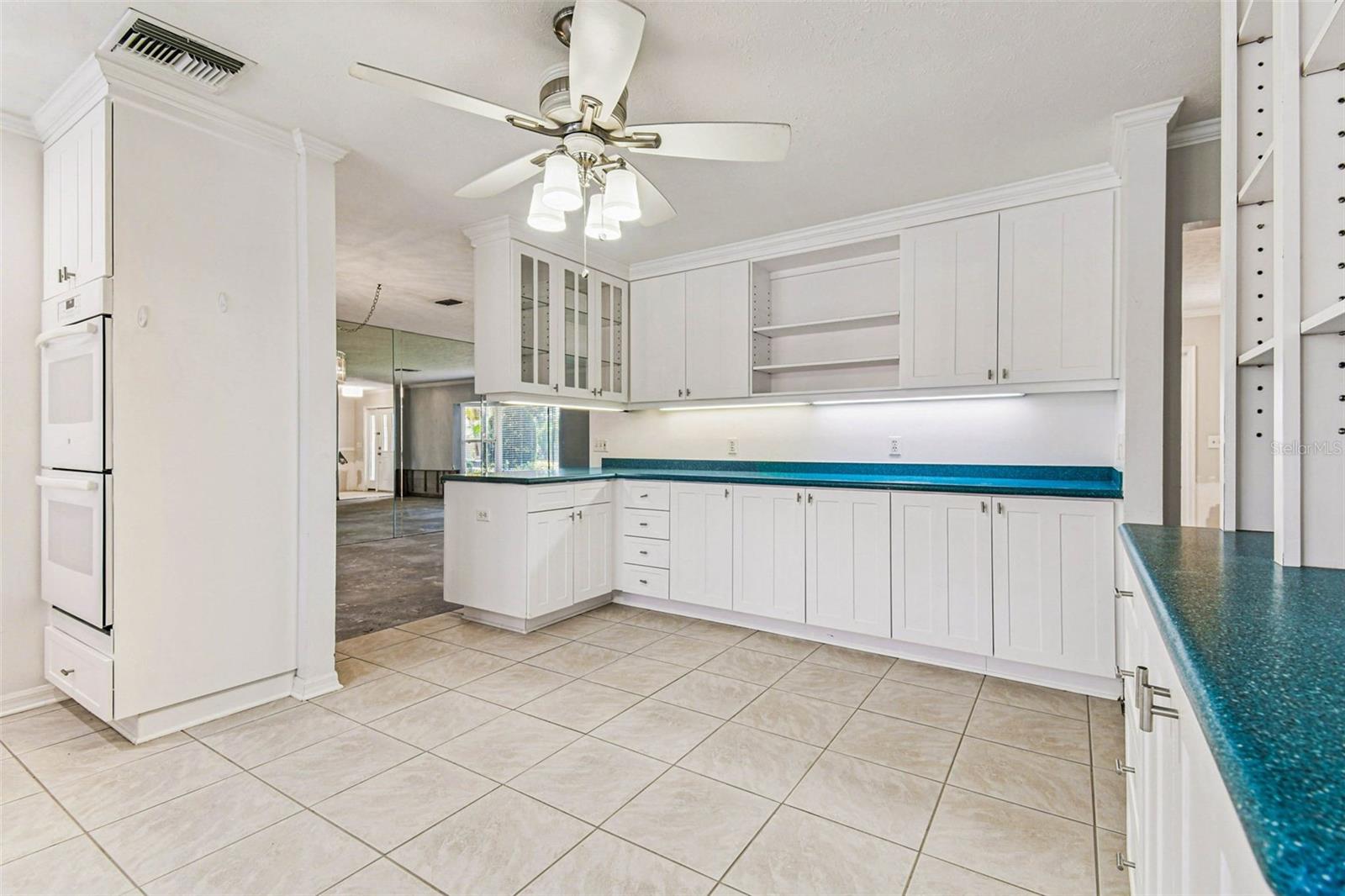 Eat-in Kitchen Area