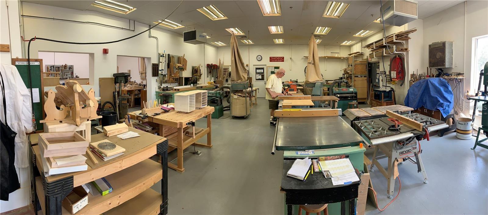 Fully Equipped Wood Shop