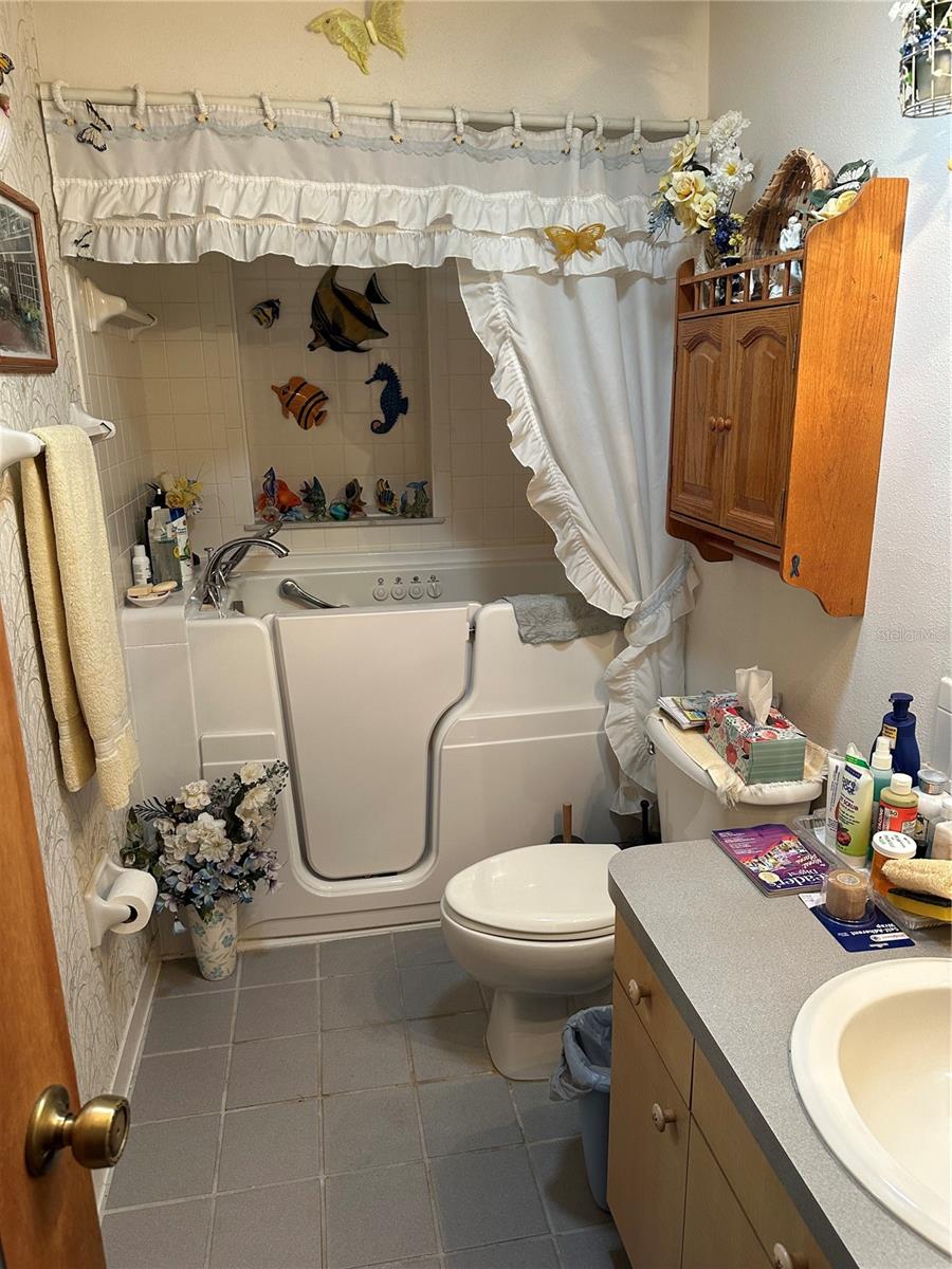 Bathroom 2
