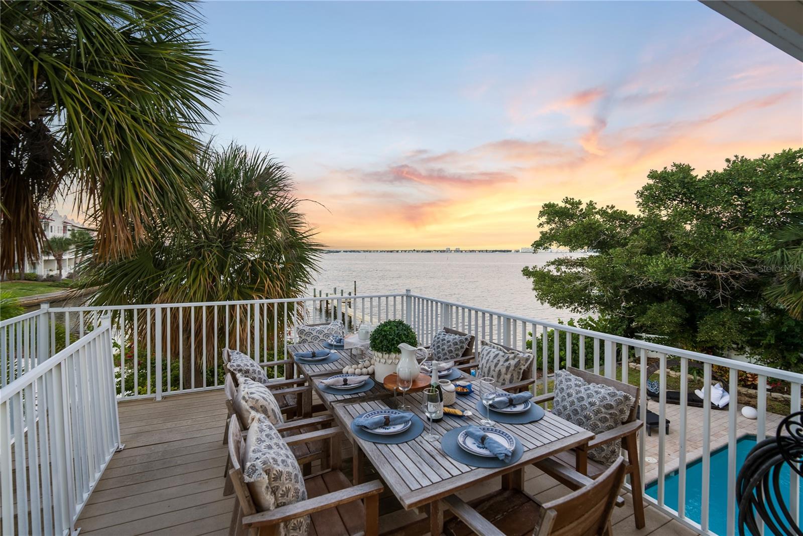 Relax, entertain, and take in the breeze from your 500 sq ft balcony. Enjoy sunrises over the bay.