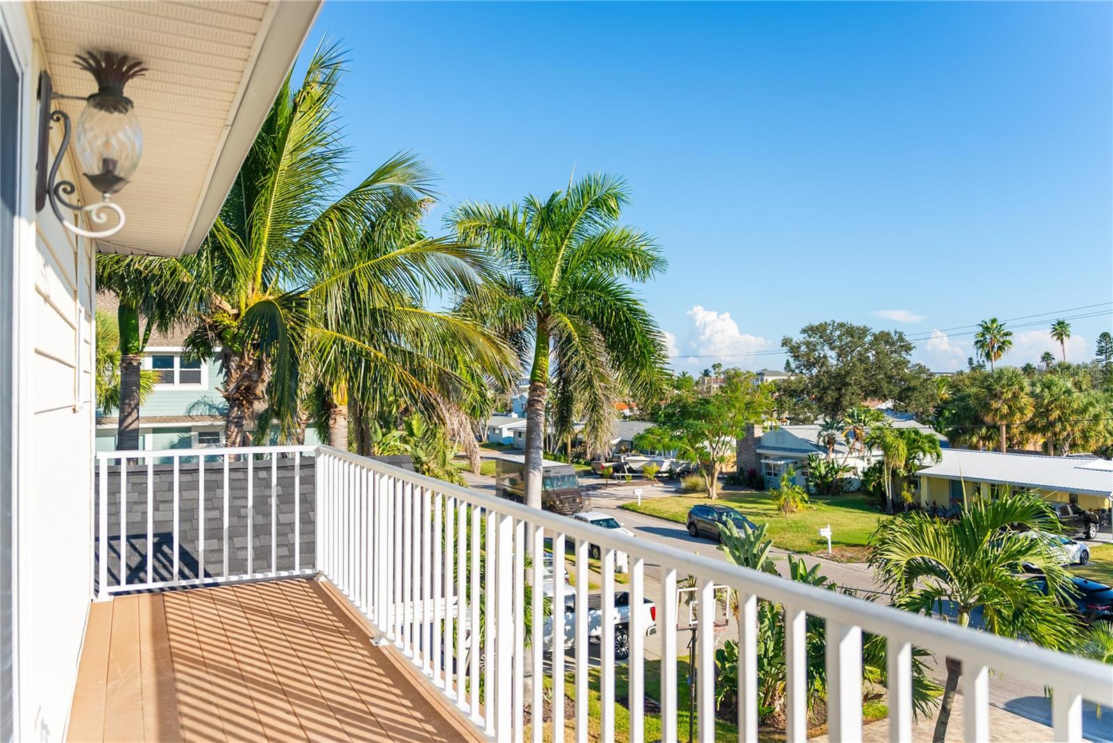 Balcony overlooks the south and the Don Cesar in the distance.