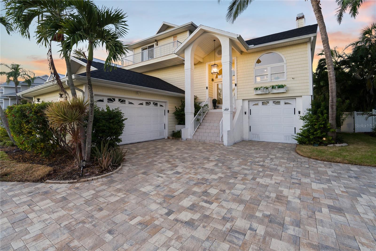 Welcome to your Luxury Key West–style coastal retreat