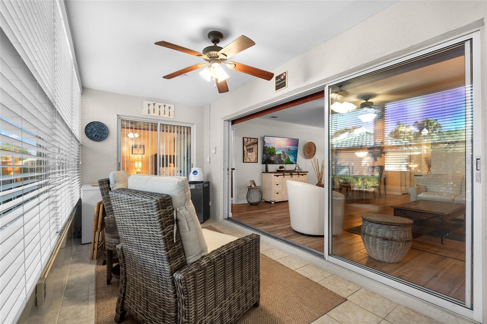 Beautiful Enclosed Lanai