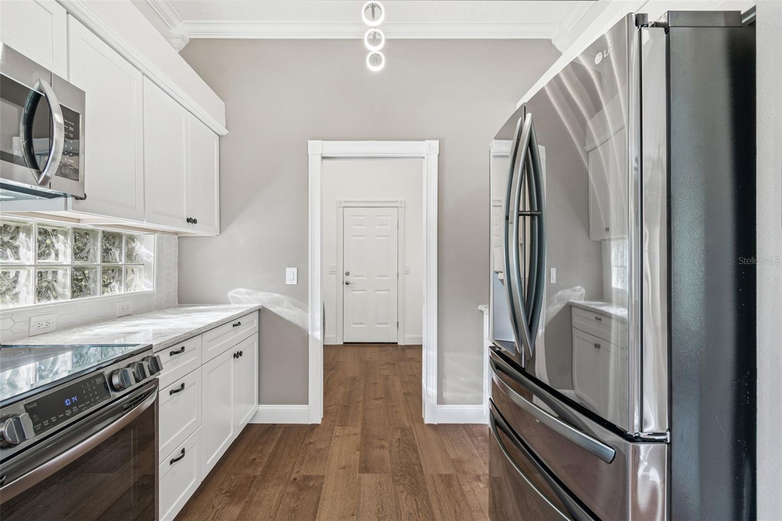 Modern kitchen| stainless steal appliances