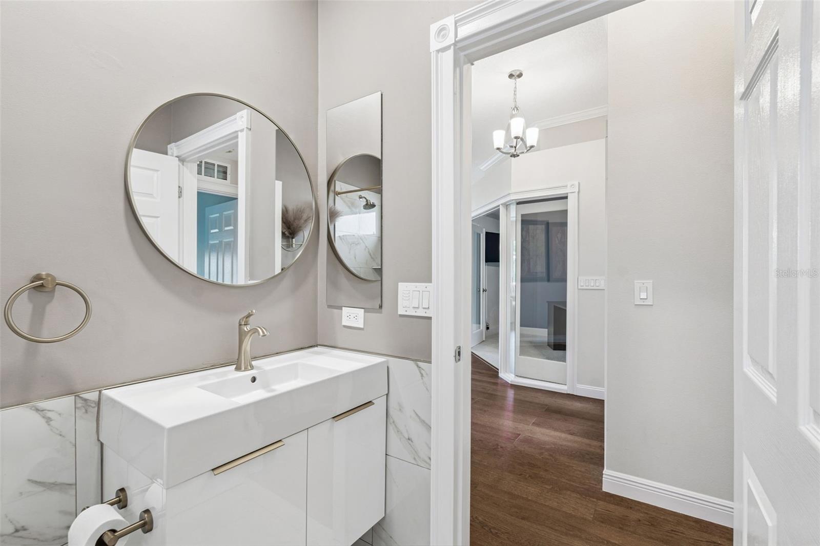 Gold and white neutral tones